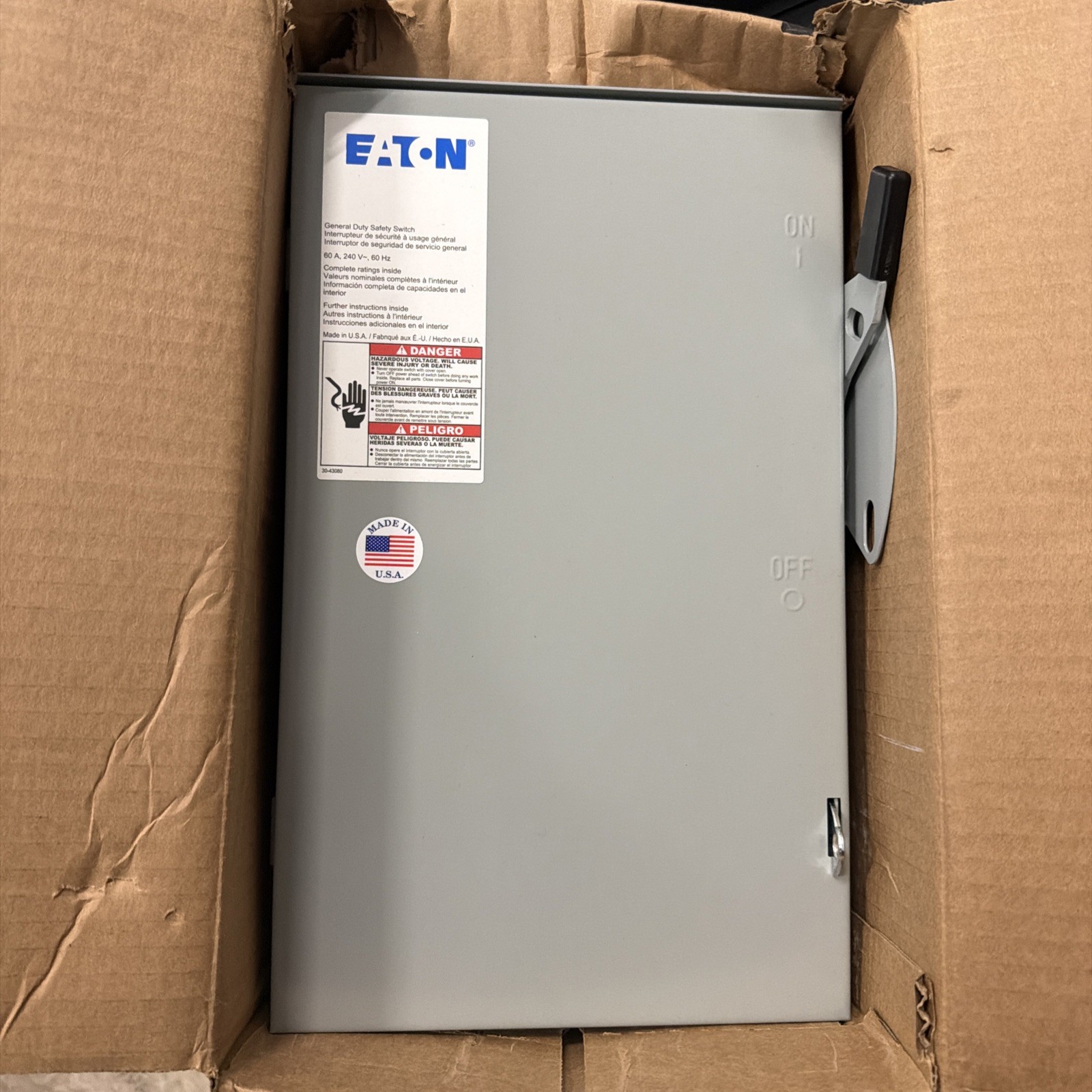 EATON CORPORATION DG222URB / DG222URB (NEW IN BOX)
