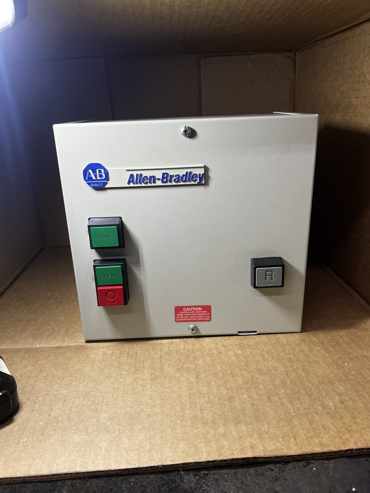 ALLEN BRADLEY 105-C09ADA1F-1-7