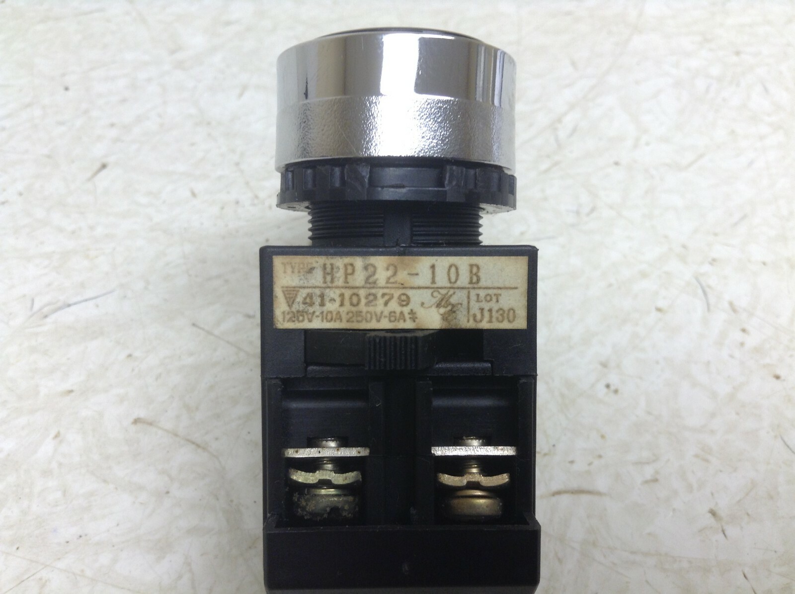 Maruyasu HP22-10B Black Push Button HP2210B (TSC)