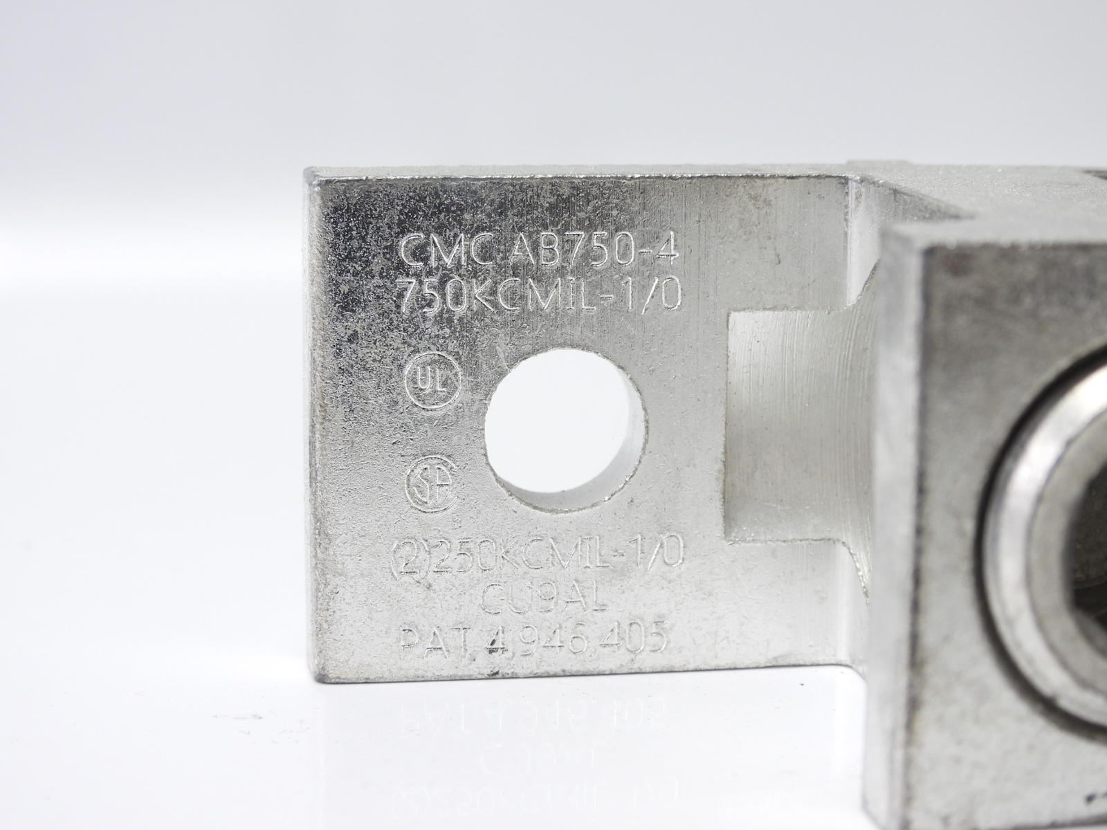 CMC AB-750-4 Solderless Mechanical Lug 750KCMIL-1/0 (Qty 2)