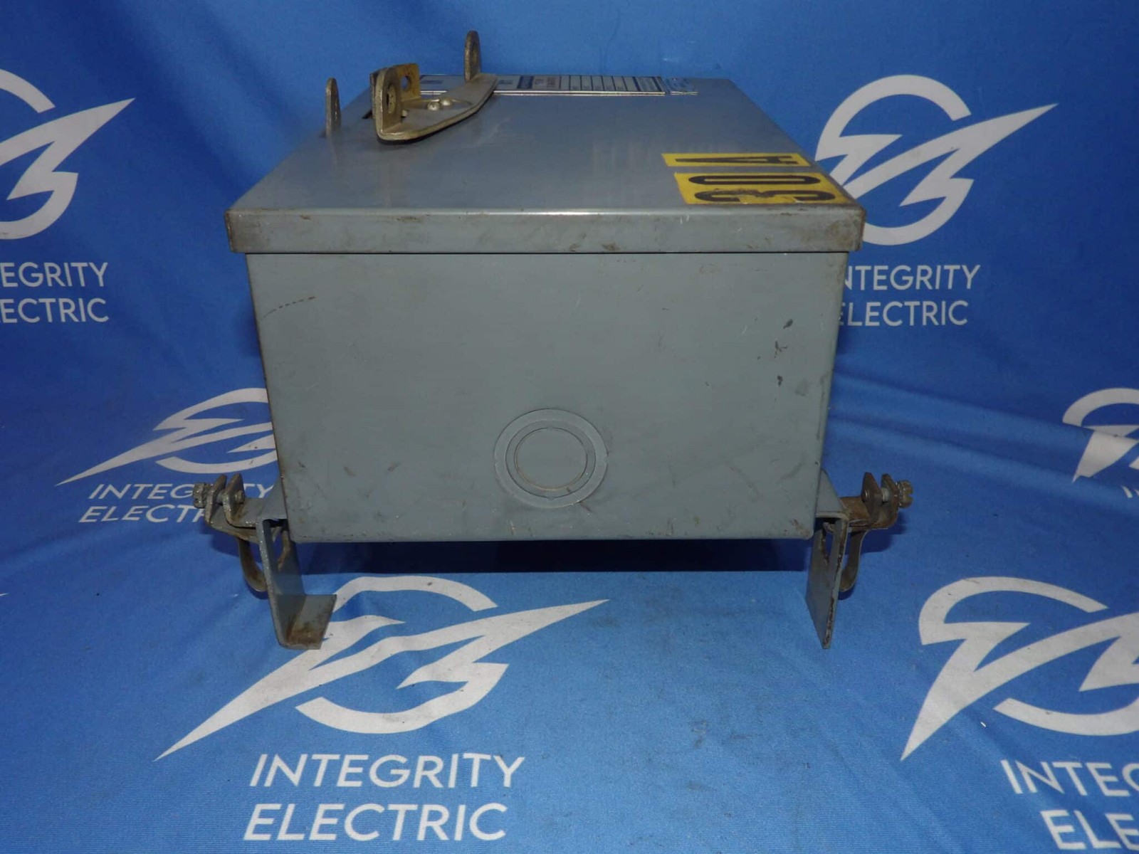 Westinghouse TAP 30A 240V 3 Pole Bus Plug + 1 Year Warranty