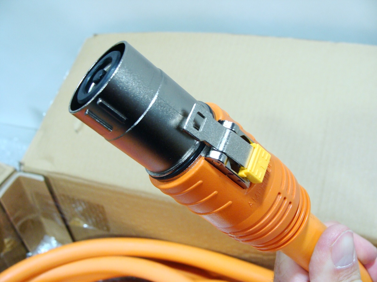 New 3 x Amphenol TPI EX-HA005908 / PL10U-501-120-C 3m High Voltage EV Cable