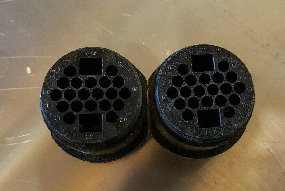 AMP Connectors Plugs – Various models