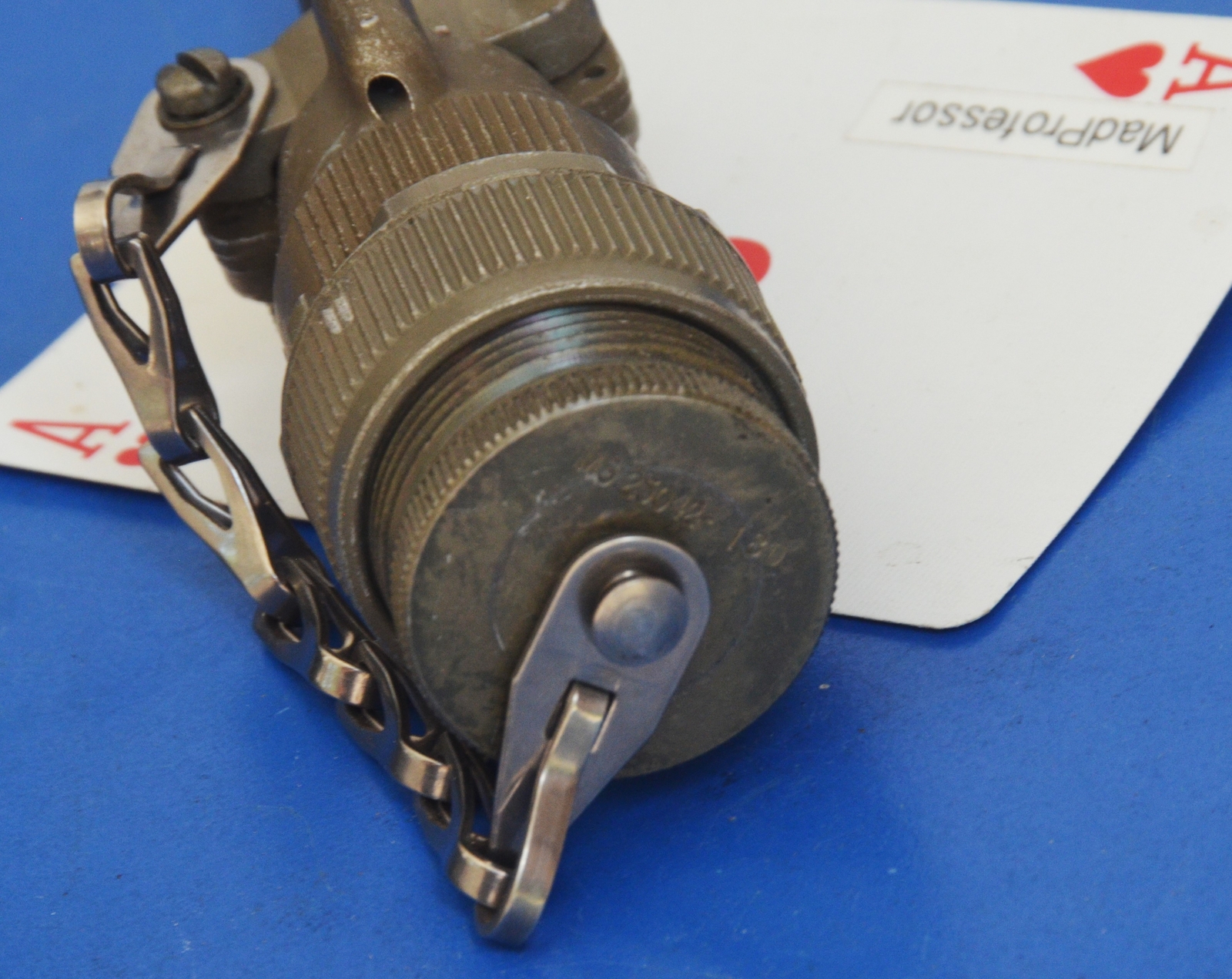 Amphenol MIL Spec 7-Pin Circular Connector Dust Cover Clamp Leviton Hosptl Grade