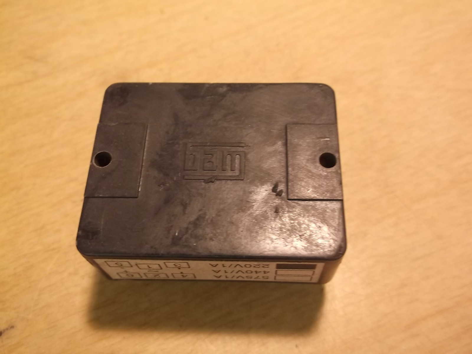 NEW WEG 575V/1A 440V A22V/1A *FREE SHIPPING*