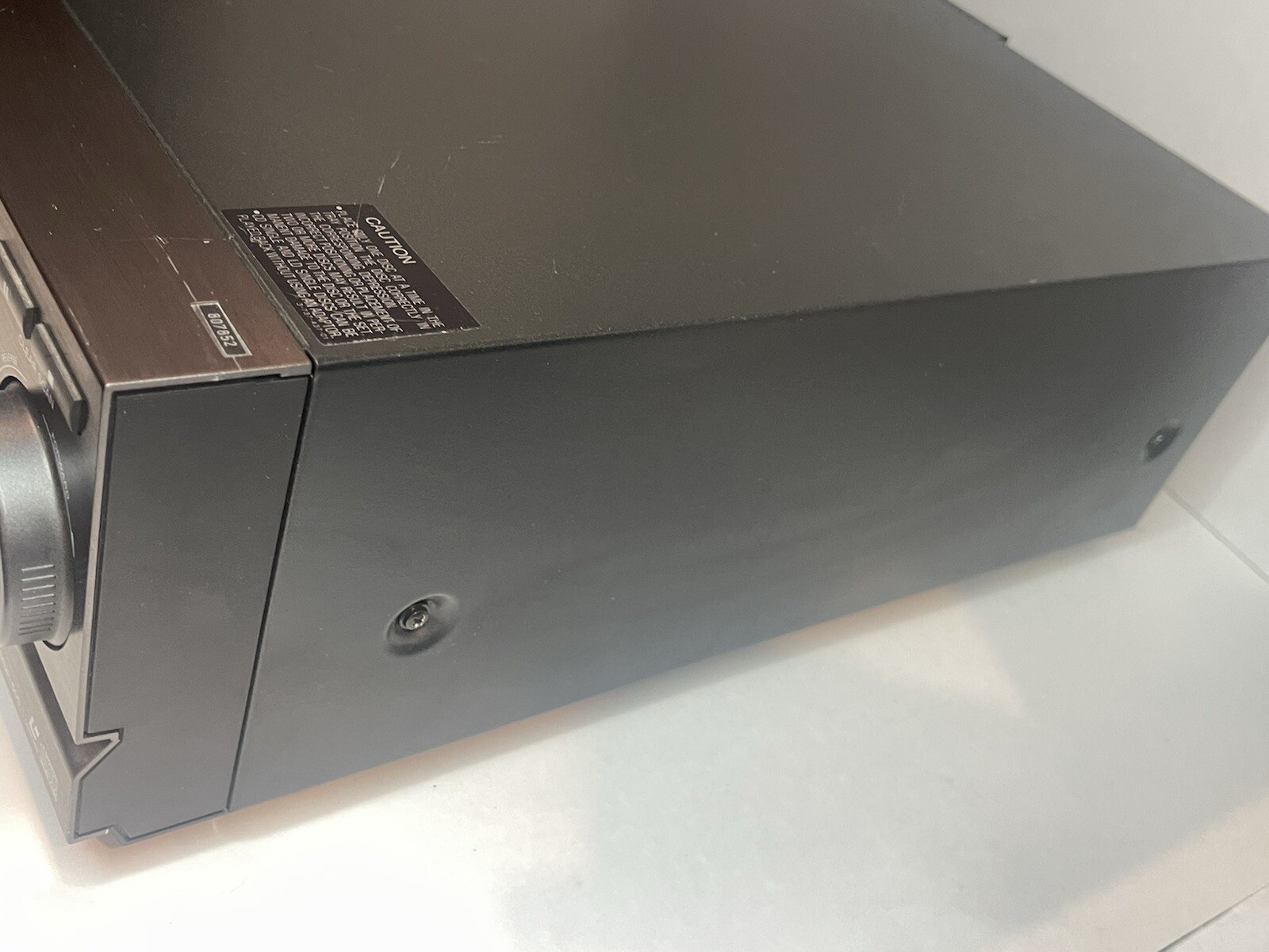 Sony MDP-605 Laserdisc Player CD CDV LD (POWERS ON) SOLD AS IS PARTS