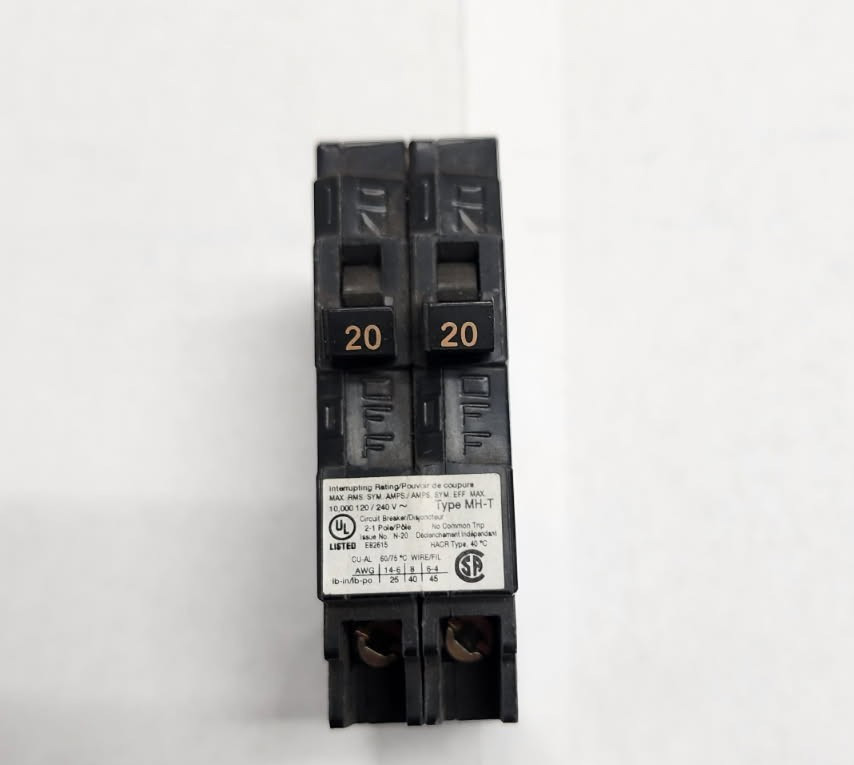 MURRAY MP2020 20/20 AMP TANDEM CIRCUIT BREAKER 1 POLE TYPE MP. -NEW OPEN BOX