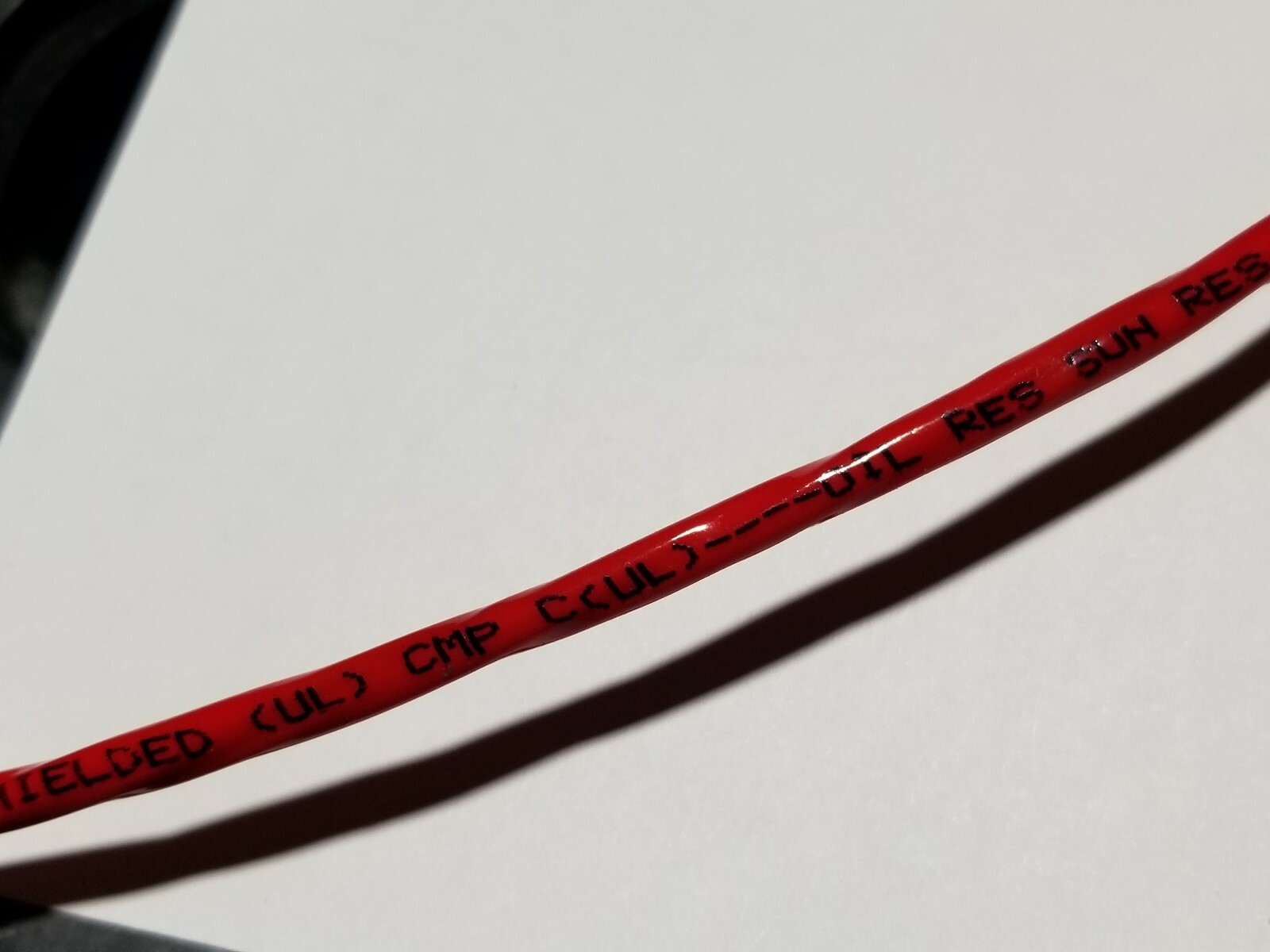 Belden 88760 18/1P Twist Pair Beldfoil Shielded FEP/FEP CMP Control Cable Red