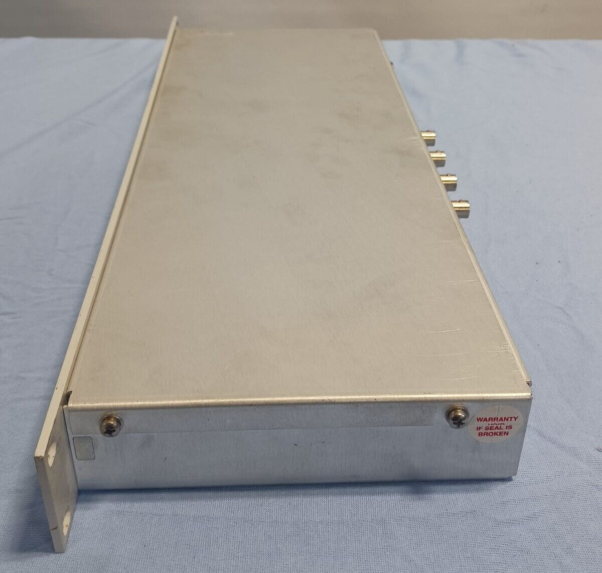 Brandywine Communications QFS-102 Frequency Standard Amplifier 015004001