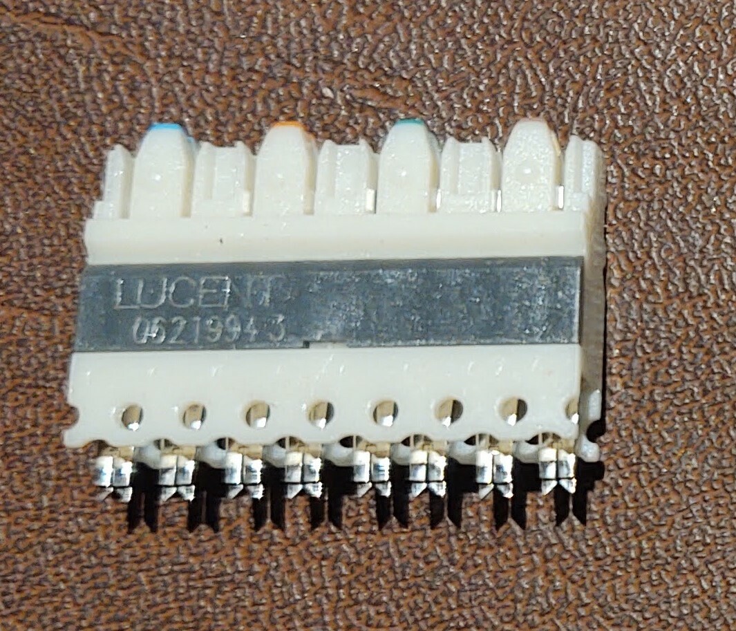 120 (12 Bags of 10) Lucent 103801247 Connector Block, 110C-4CB NEW! BONUS