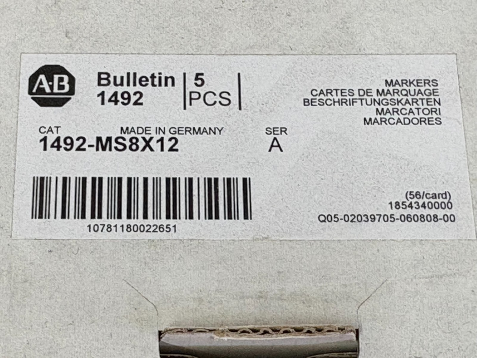 (2) BOXES ALLEN BRADLEY 1492-MS8X12 SNAP-IN 8mm x 12mm MARKER CARDS 10 TOTAL PCS