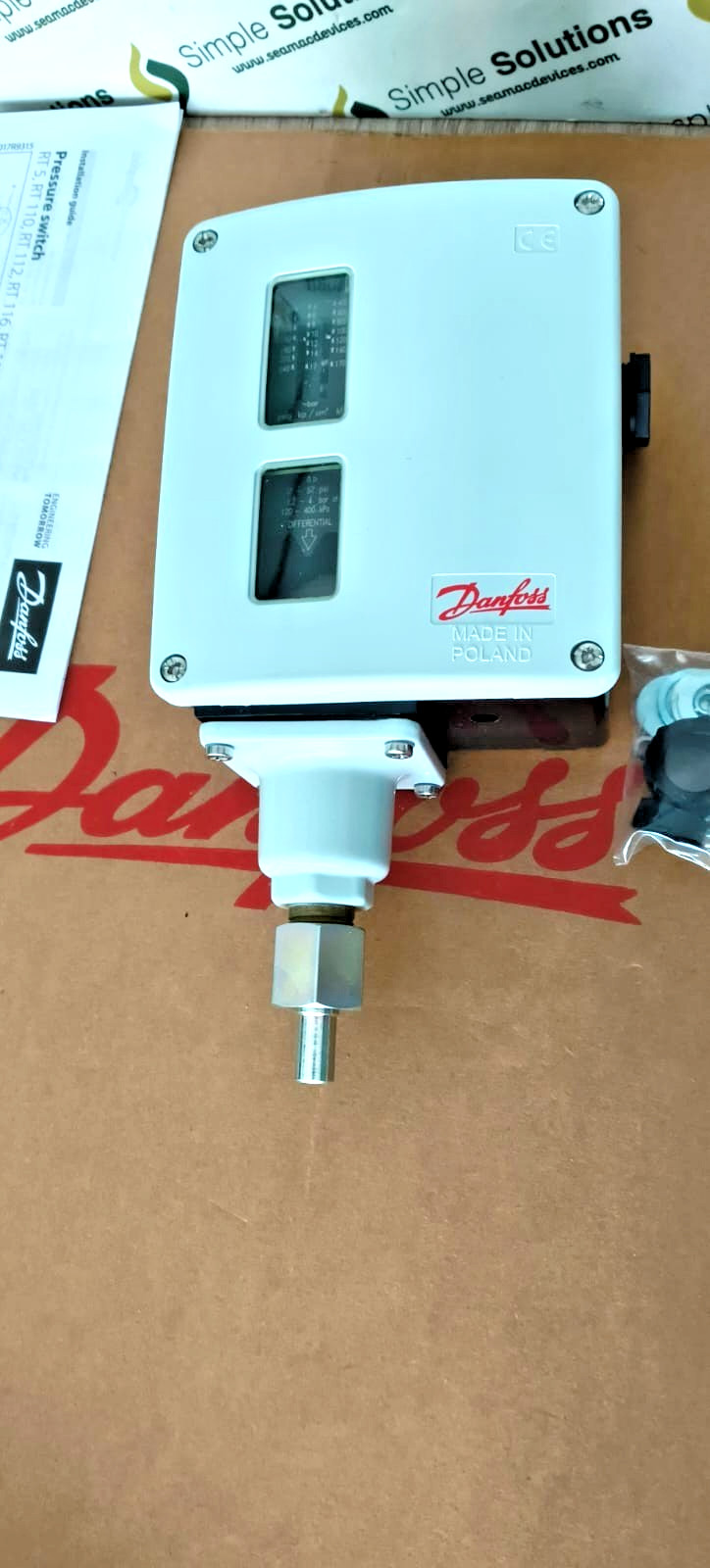 1PC- Danfoss 017-525566 Pressure switch, RT5/IP66,SPDT- Brand New