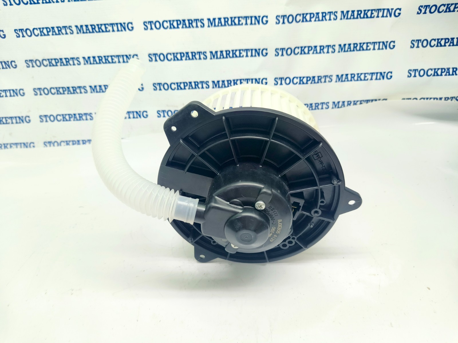 Ford CB07-61-B10A CB0761B10A Motor, Fan-Blower NEW NOB