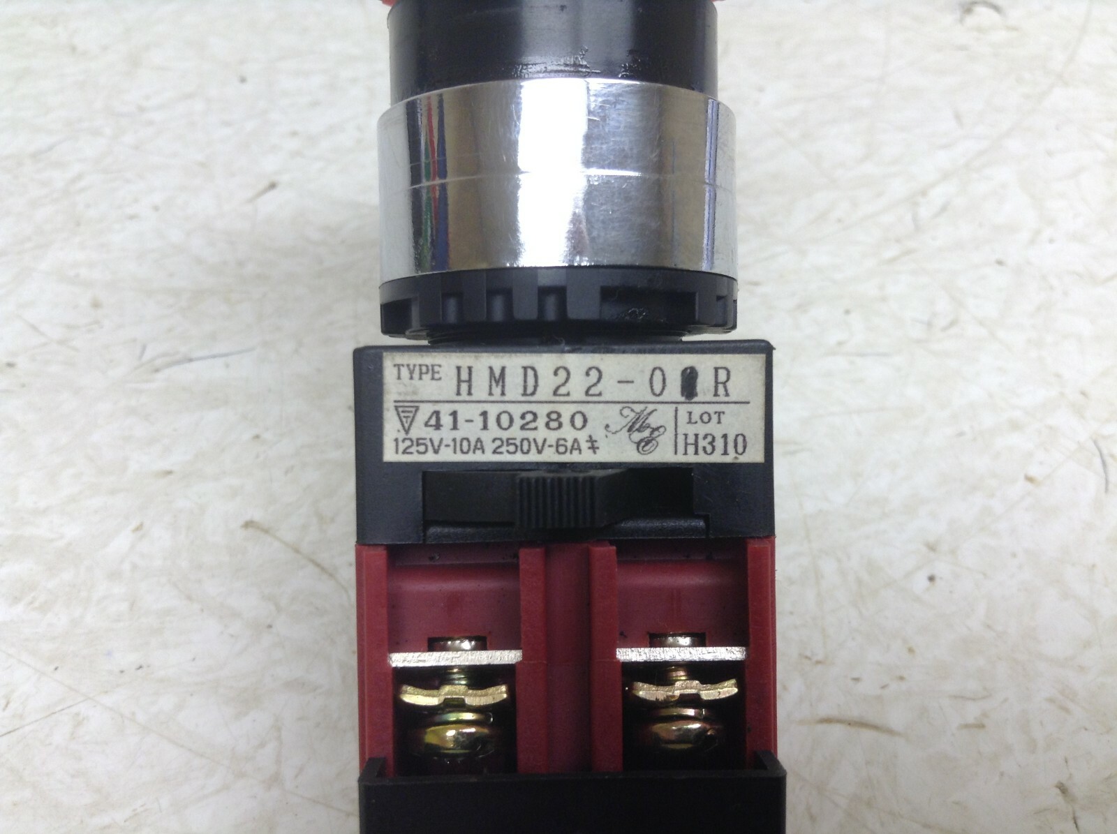 Maruyasu HMD22-01R Red Push Twist Button HMD2201R HMD22-O1R (TSC)