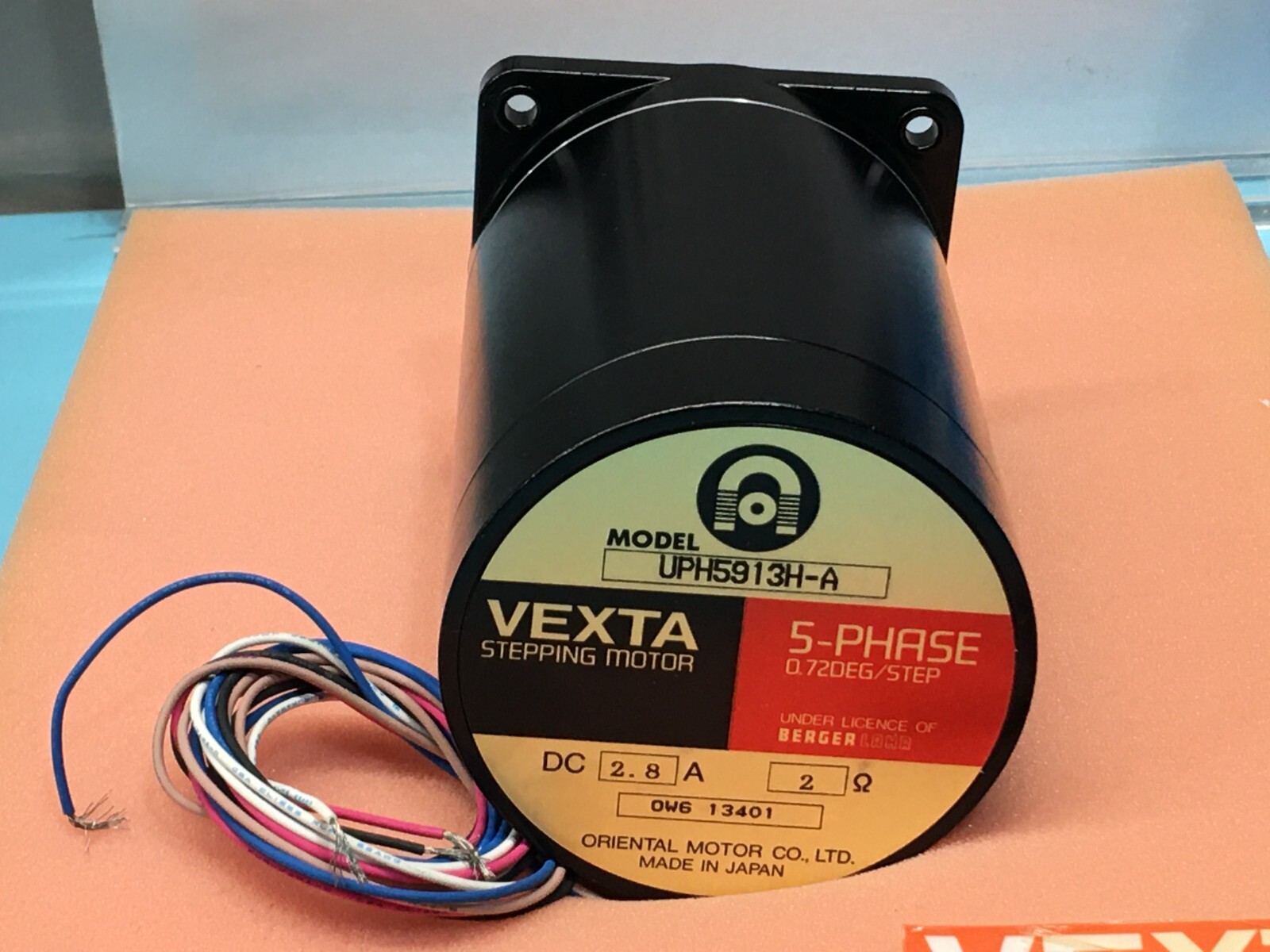Oriental Motor UPD5913H-A Super Vexta 5-Phase Stepping Motor + UDX5128, 148503