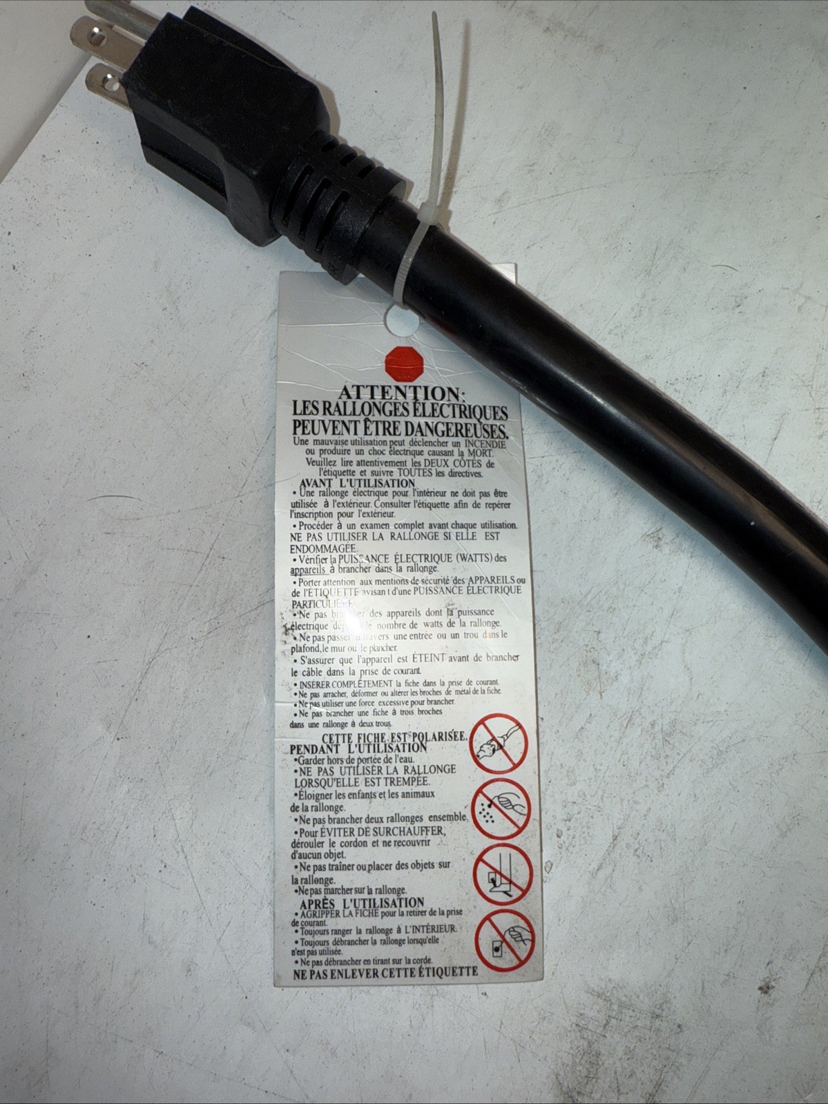 Ningbo Xuanhua E313867 100030-765 20” Cable Appliance Extension Cord 4 Plug 600V