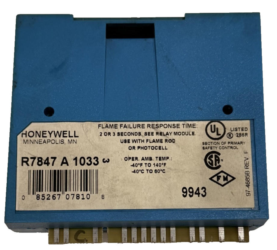 USED HONEYWELL R7847 A 1033 RECTIFICATION FLAME AMPLIFIER R7847A1033