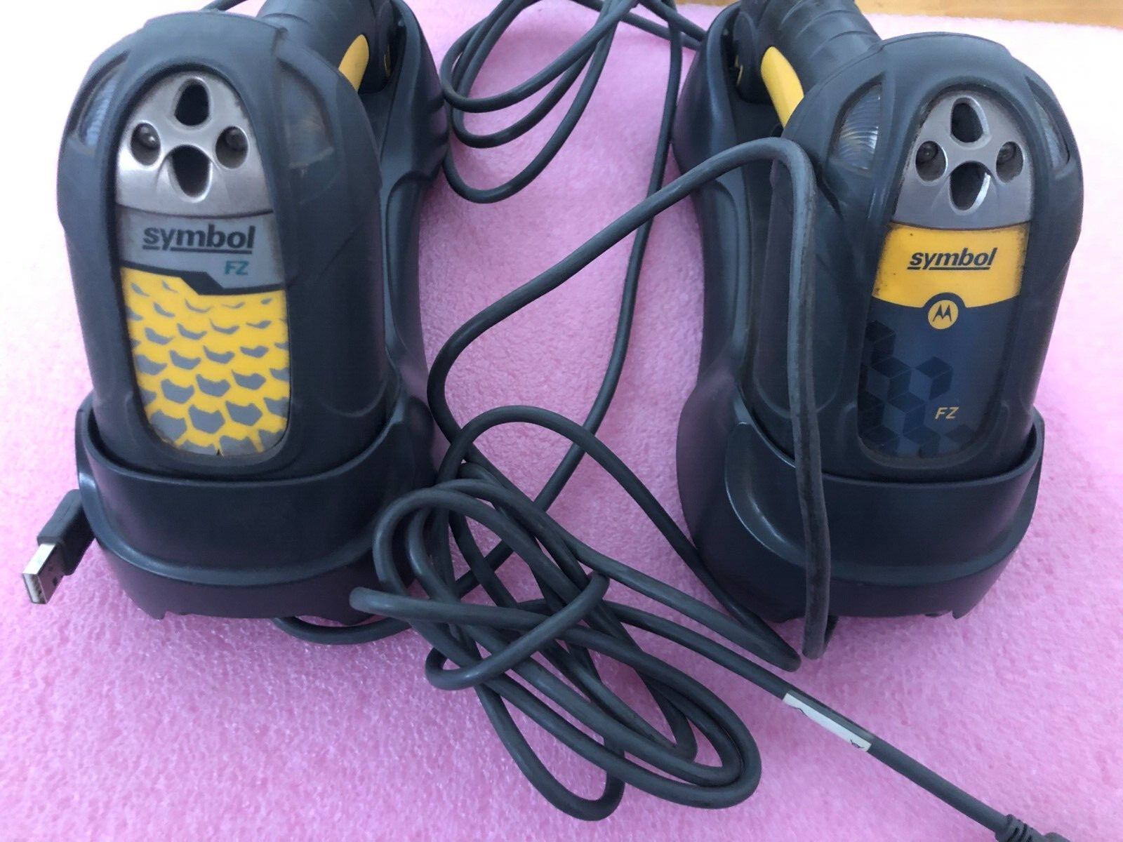 1 Lot of 2 Symbol FZ Barcode Scanners no batteries