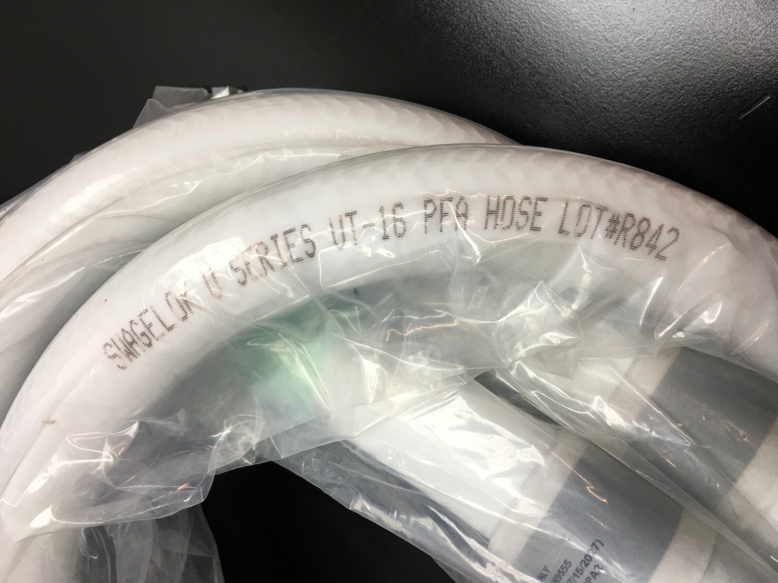 Swagelok U Series VT-16 PFA Hose PN SS-UT16KE16KE16-72PA2 Lot 2 PCS