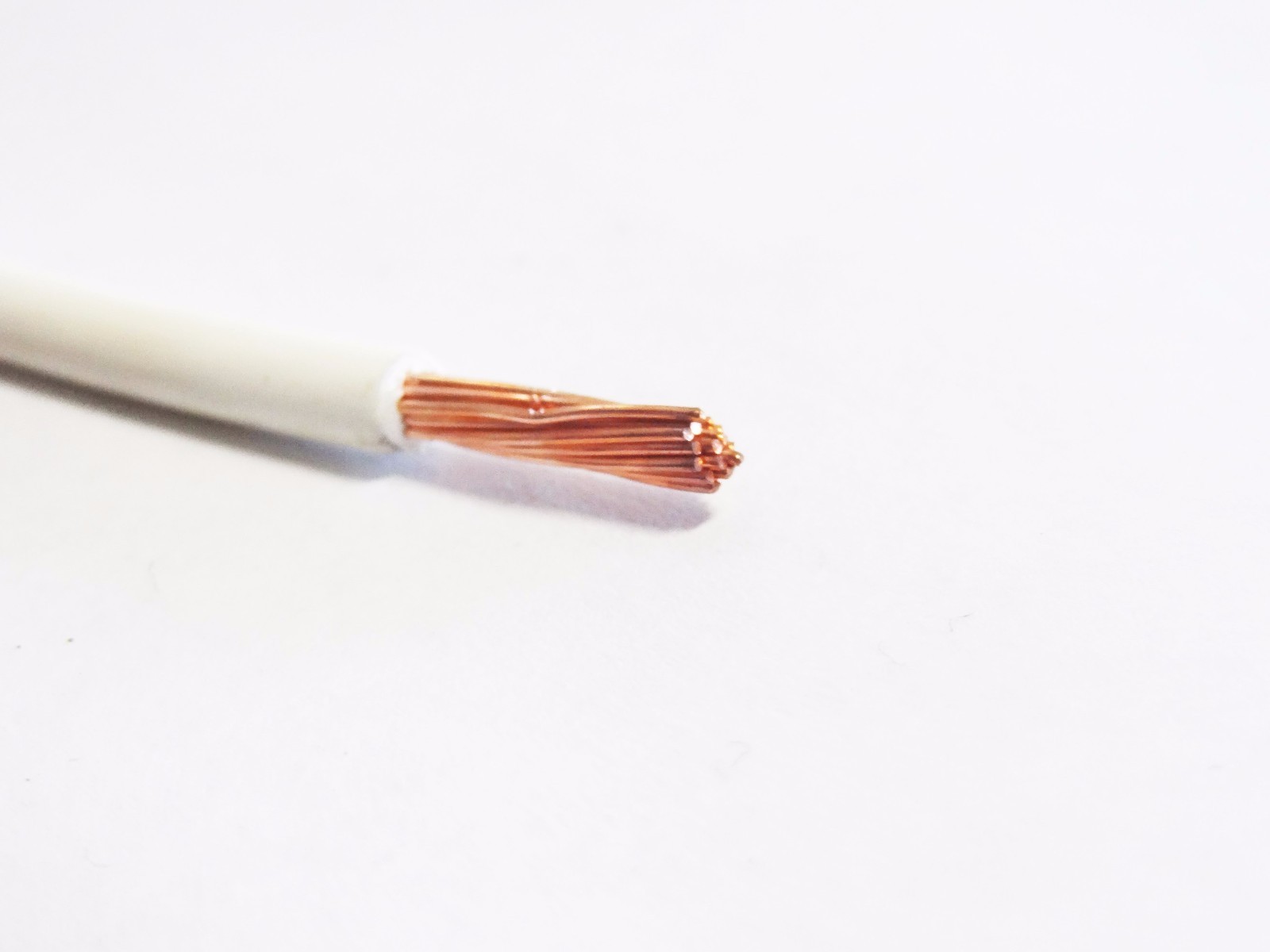 AUTOMOTIVE WIRE 10 AWG HIGH TEMP GXL WIRE WHITE 25 FT MADE IN U.S.A