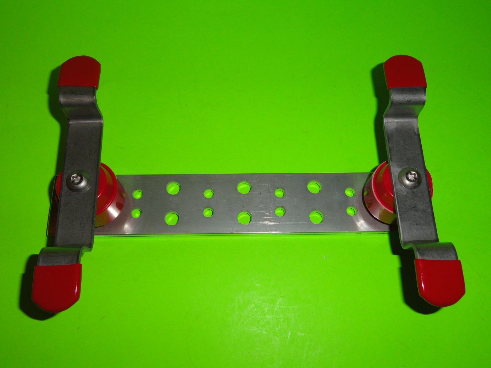 (1) PANDUIT GB2B0306TPI-1 Tin Plated Copper Grounding Busbar 1/4″x 2″ x 12″ NOS