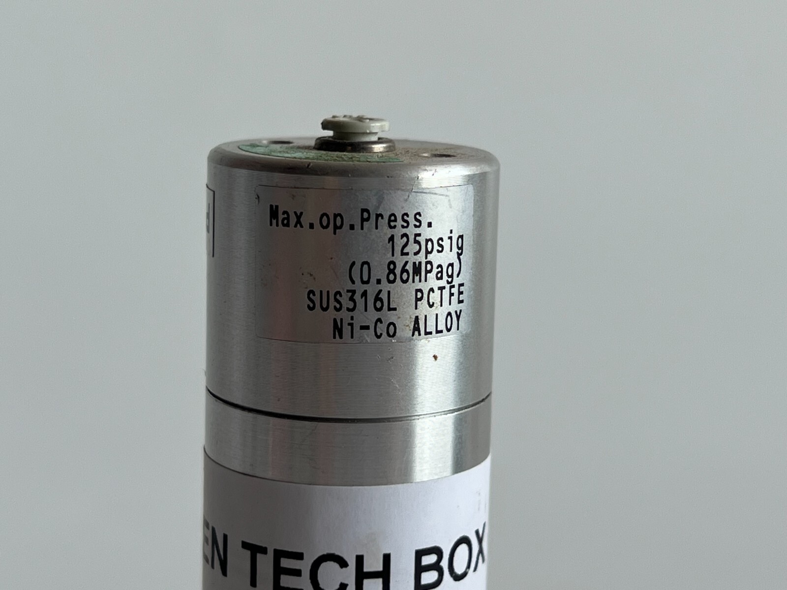 LOT OF 2 PCS AMAT 3870-03334 Pneumatic NC Valve Pneumatic Diaphragm