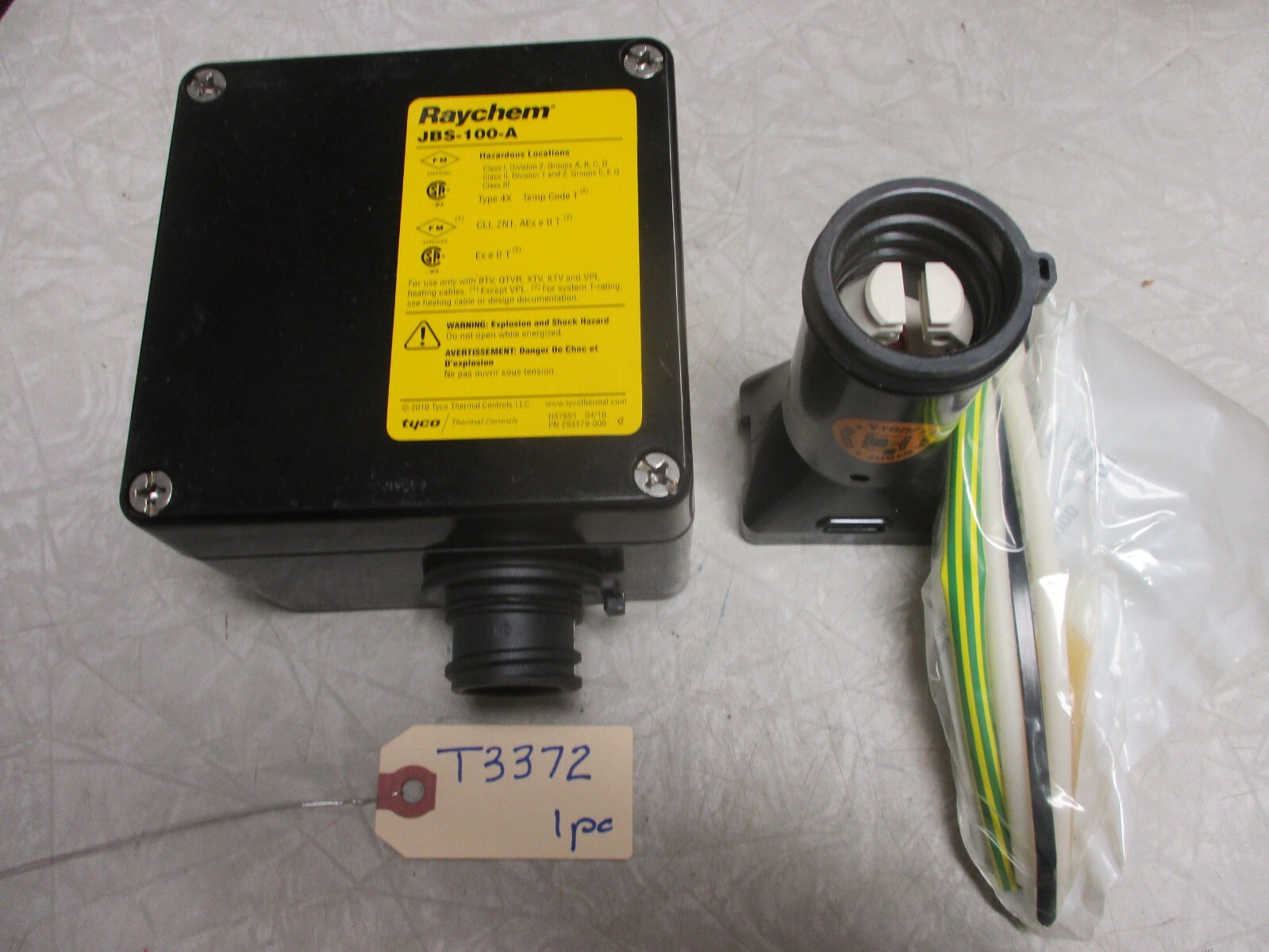 RAYCHEM JBS-100-A Single-Entry Power Connection with Junction Box