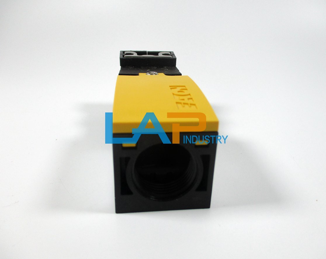 1PCS New For LIMIT SWITCH LS-11-ZB 14 AWG AC-15 400V / 4A