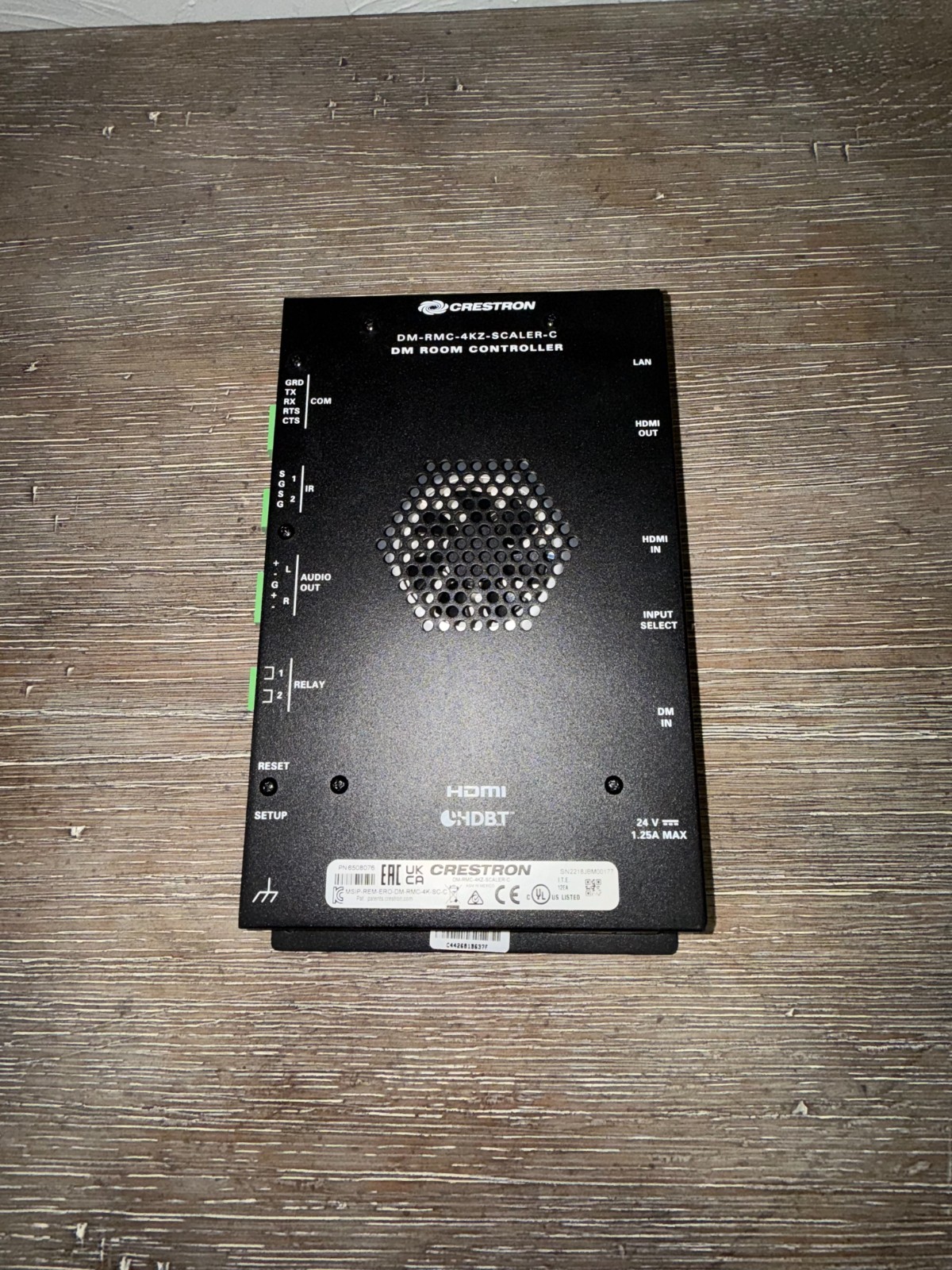 Crestron DM-RMC-4KZ-SCALER-C 4K DigitalMedia 8G+ Receiver and Room Controller