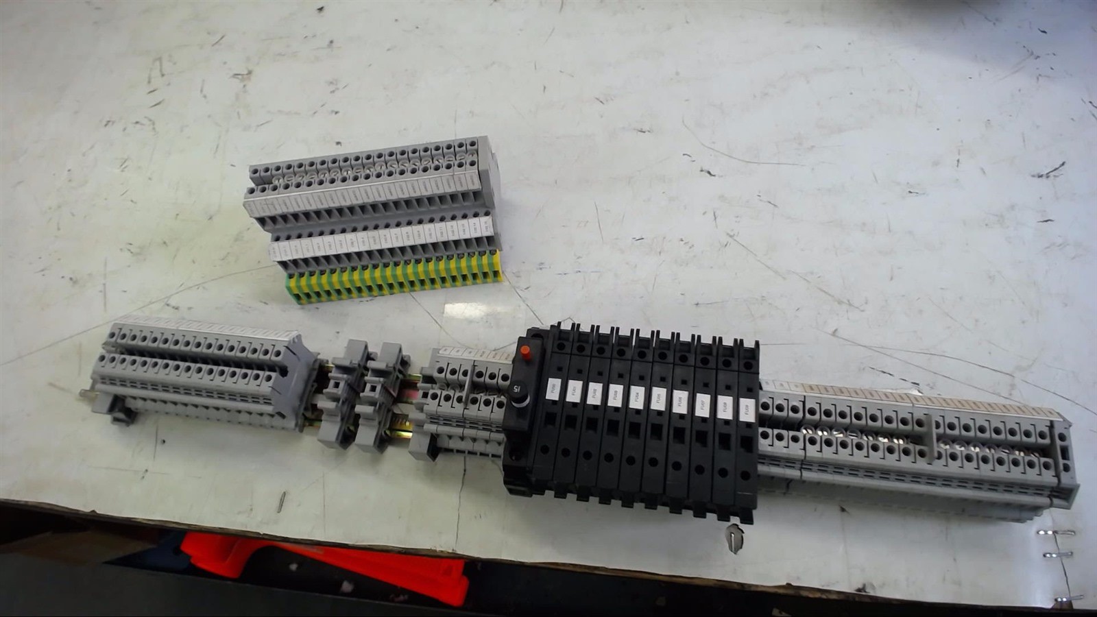 Lot Of 70 Assorted Terminal Blocks Mounted On Din Rail