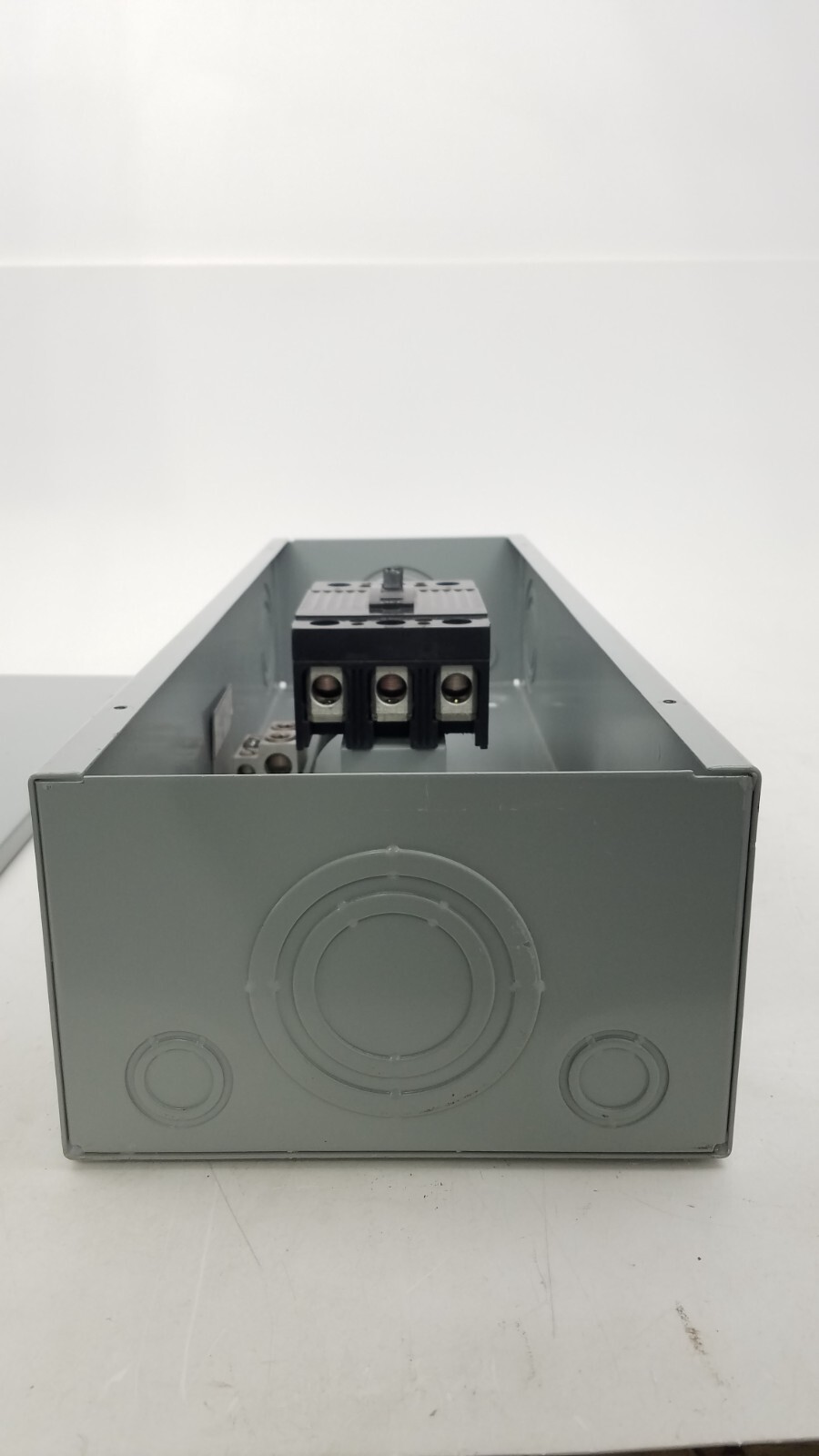 THQD32200 GE Enclosed Breaker TQD225F/TQD225S Mod 10 – Next Day Option