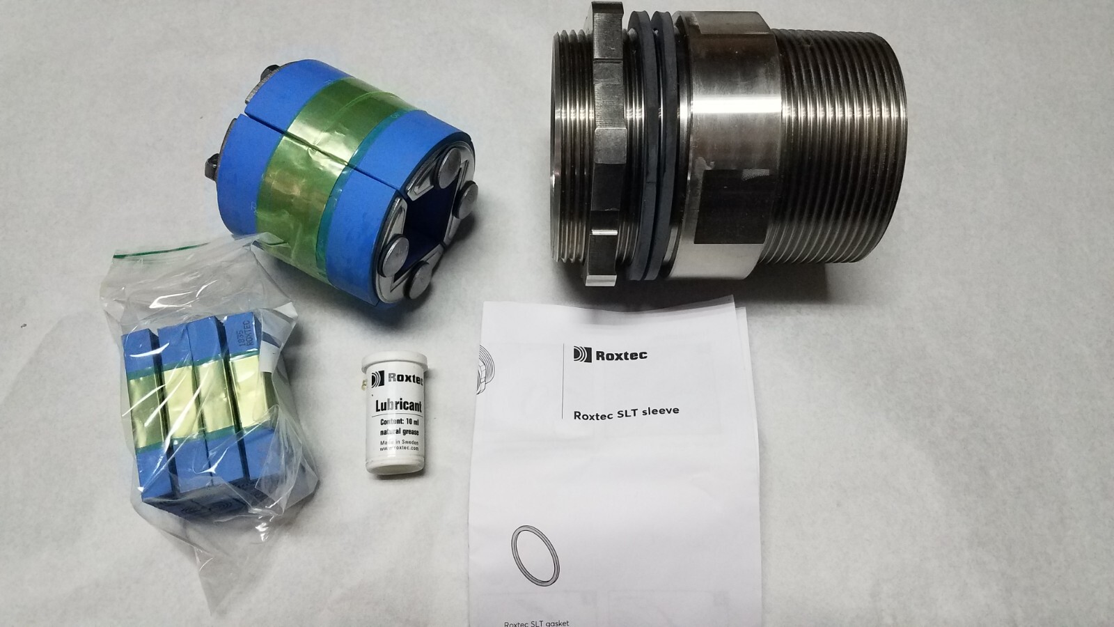 ROXTEC S1536661C (189615) KIT 5 EMC-SLT 75/4 3″ NPT, STAINLESS STEEL FITTING NIB