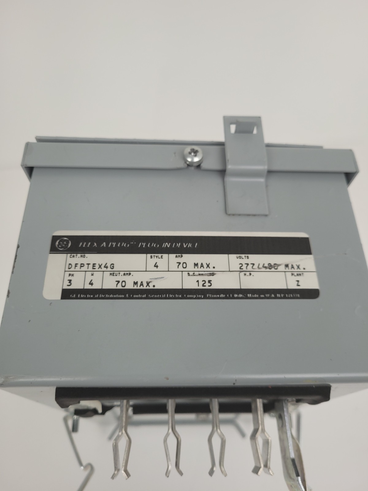 DFPTEX4G GE Breaker style Bus Plug for DH Busway 70A Breaker – Next Day Option