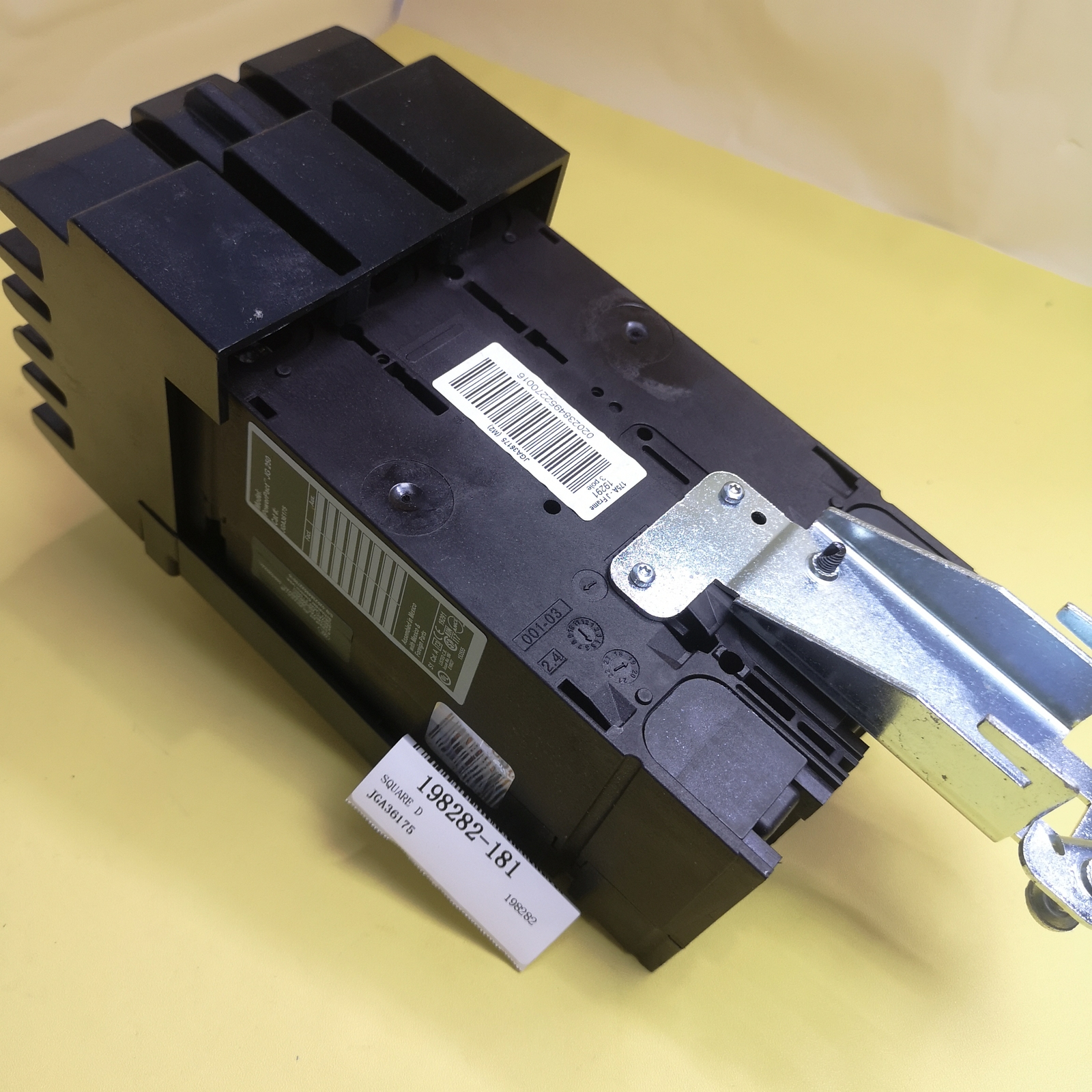 SQUARE D JGA36175 circuit breaker