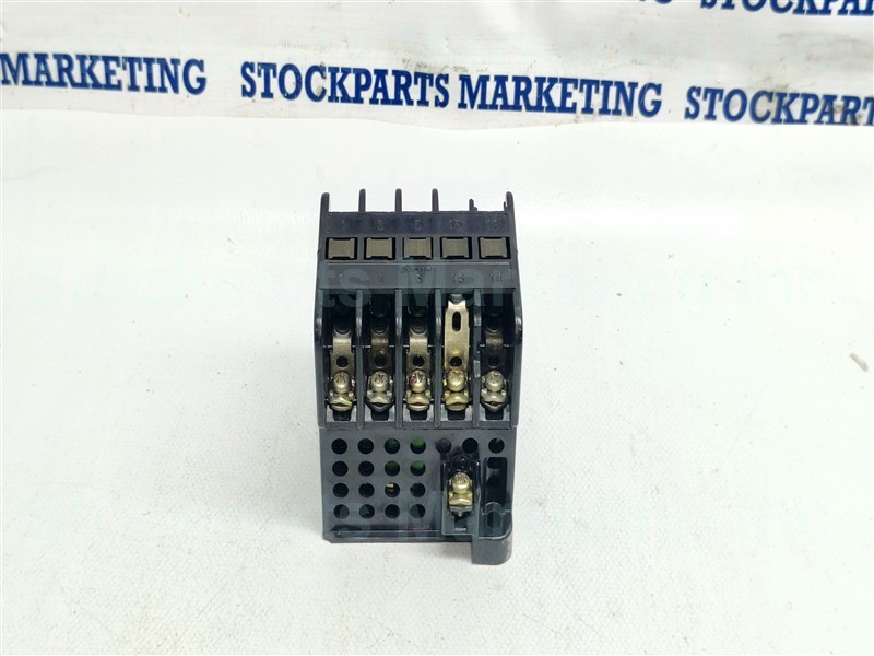 Lot 2 Pcs. Fuji Magnetic Contactor 30 Days Warranty Expedited Shipping!!!