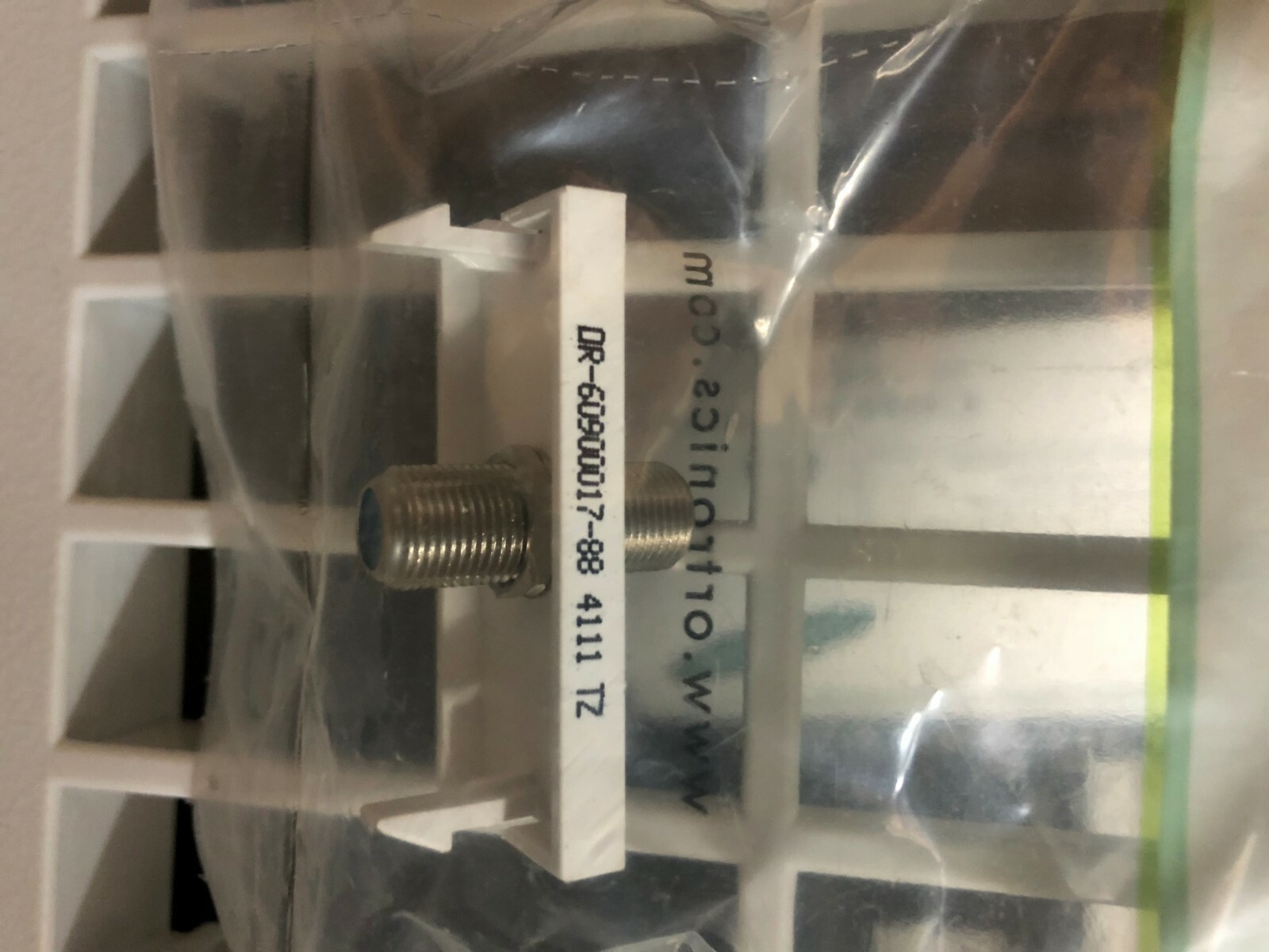 Legrand – Ortronics (1) F Connector F/F, 75 Ohm , Cloud White OR-60900017-88