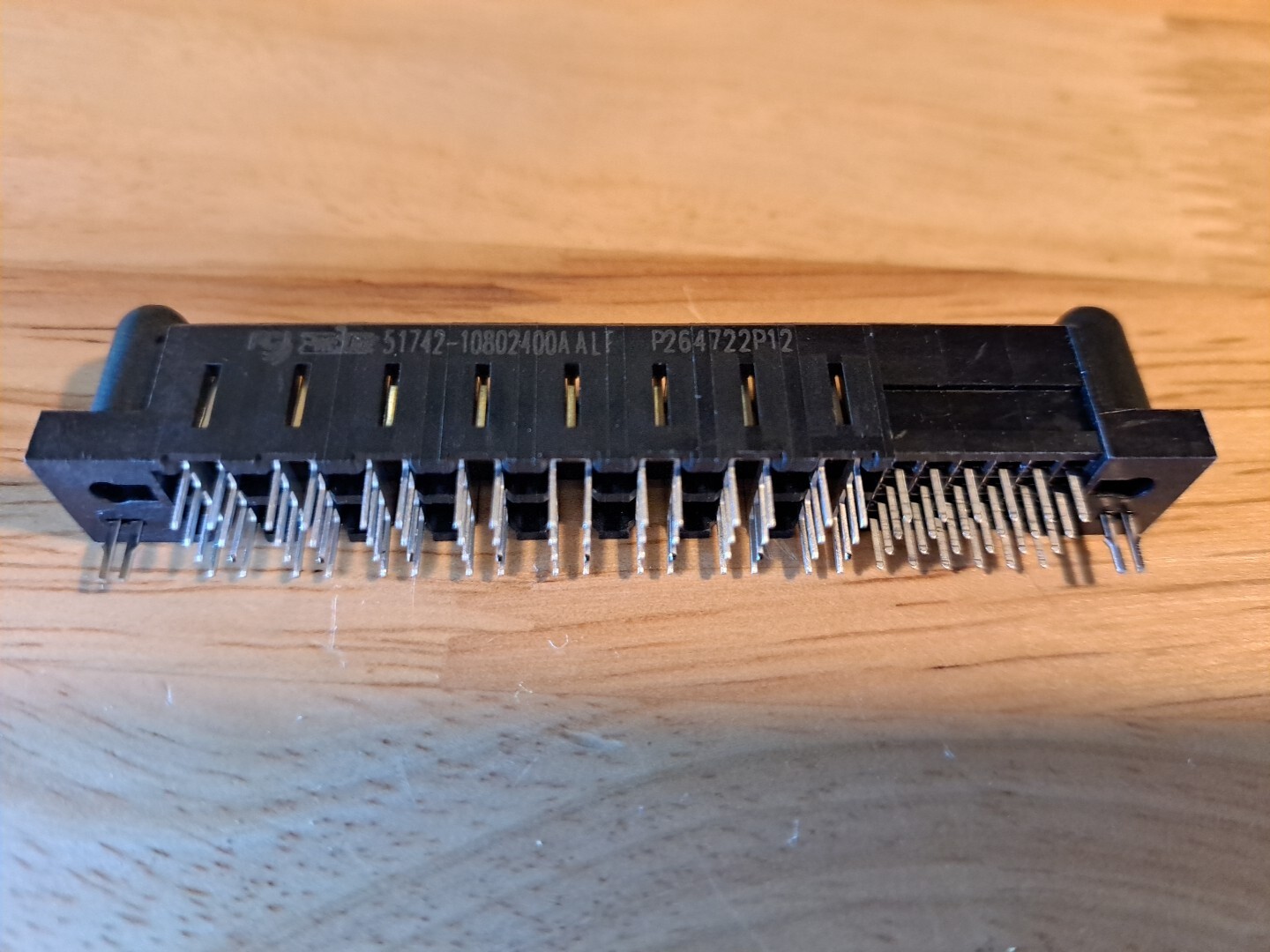 FCI Amphenol 51742-10802400AALF PWRBLADE Power to the Board