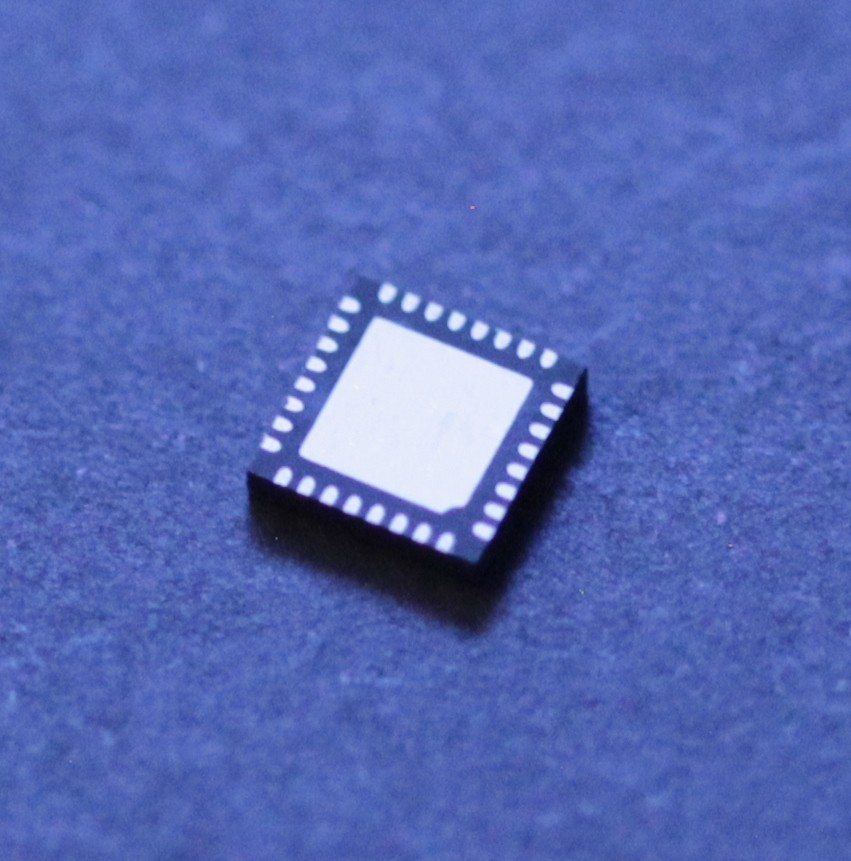 100PCS PCM3793 Voice Band Low-Power Stereo Audio CODEC Microphone Bias Digital