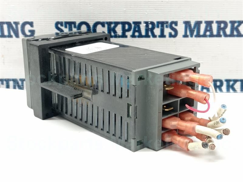 OMEGA Engineering CN9000A Series CN9120A Temperature Controller 115V±15% 50/60Hz