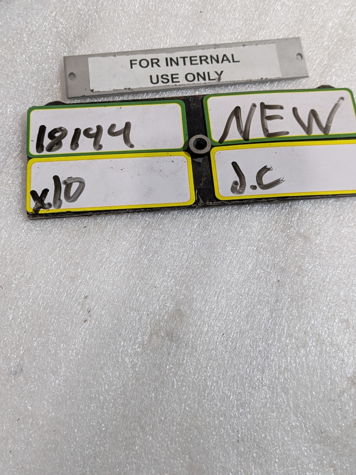 FERRAZ SHAWMUT A6D4-1/2R CLASS RK1 FUSE 4 1/2 AMPS 600 VOLTS .. EACH