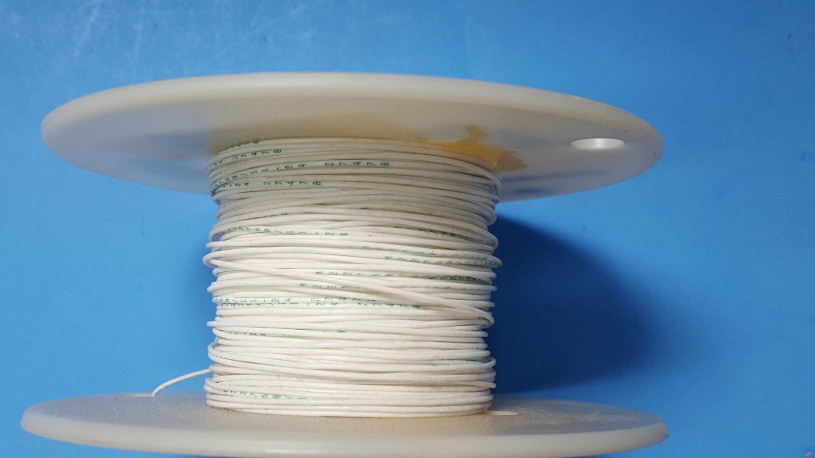 (50FT)Hook-up Wire, M22759/11-24-9, Whitmor, 24AWG Silver Coated, 600VAC, White