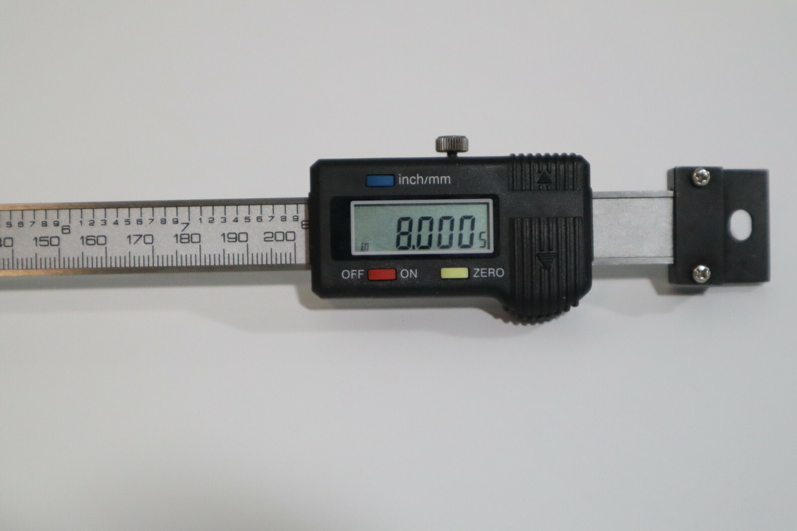 HORIZONTAL LINEAR SCALE WITH DIGITAL READOUT **VARIOUS SIZES AVAIABLE**