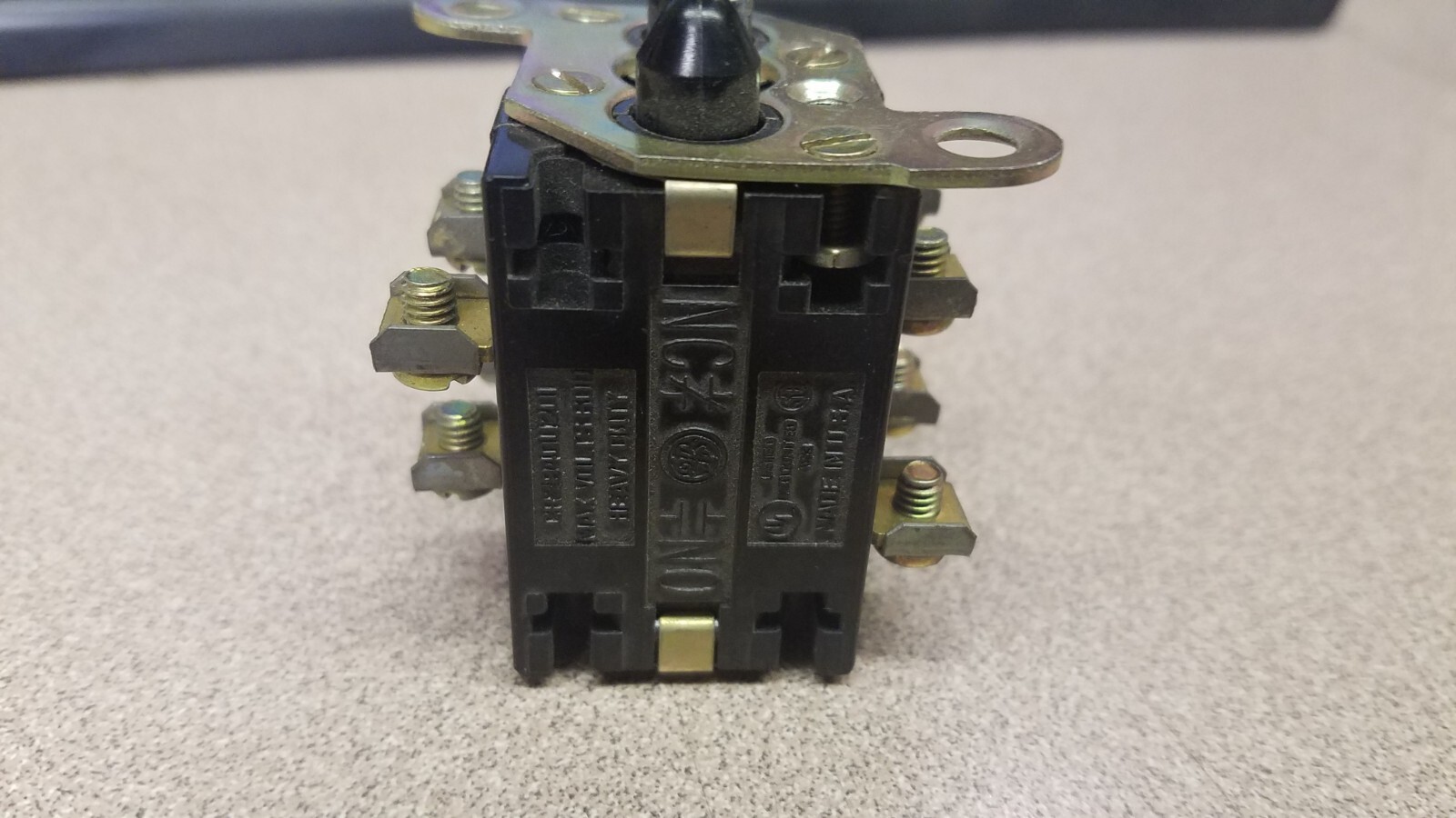 GENERAL ELECTRIC CR2940U211