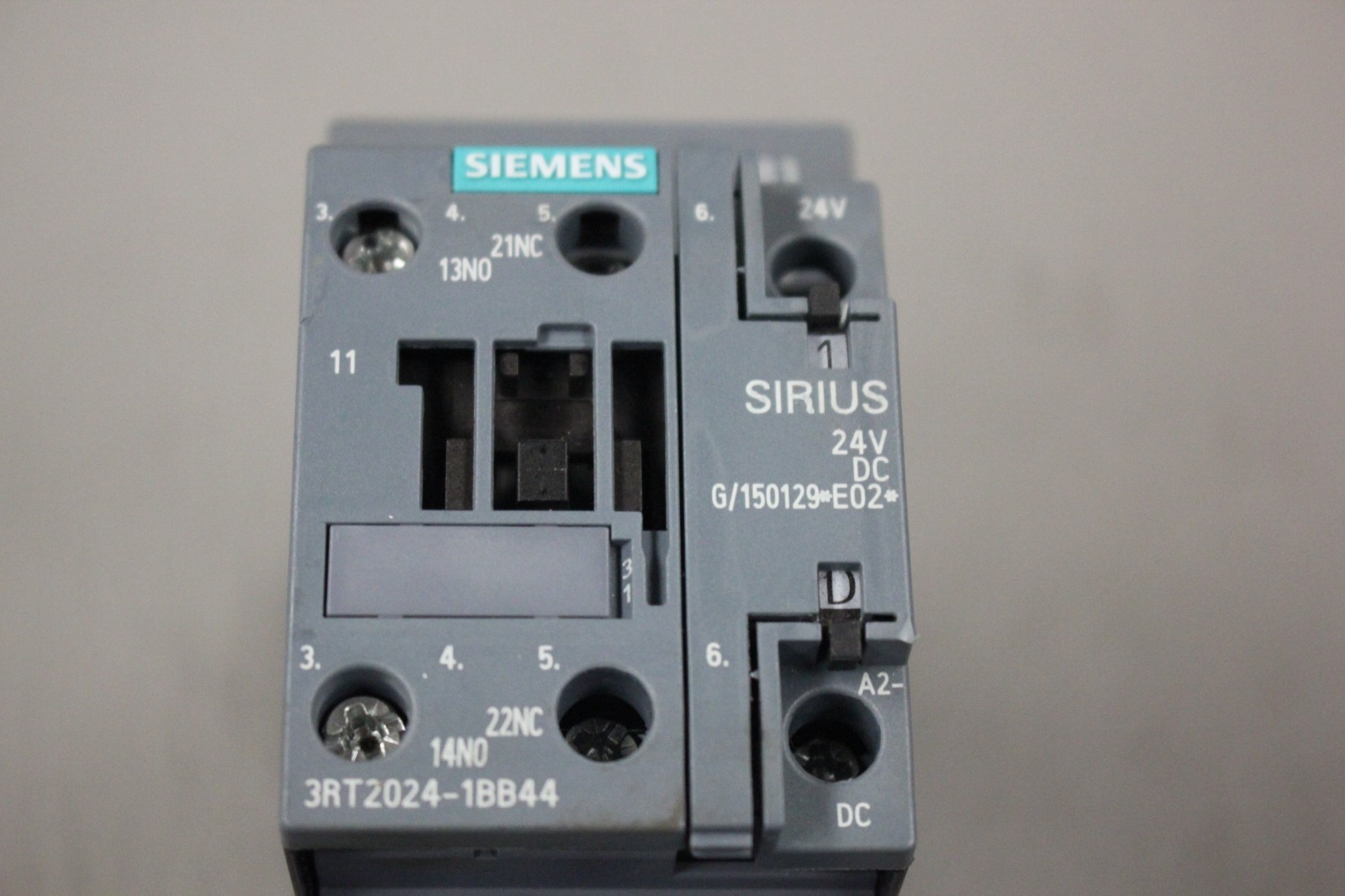 SIEMENS SIRIUS CONTACTOR MODULE 3RT2024-1BB44