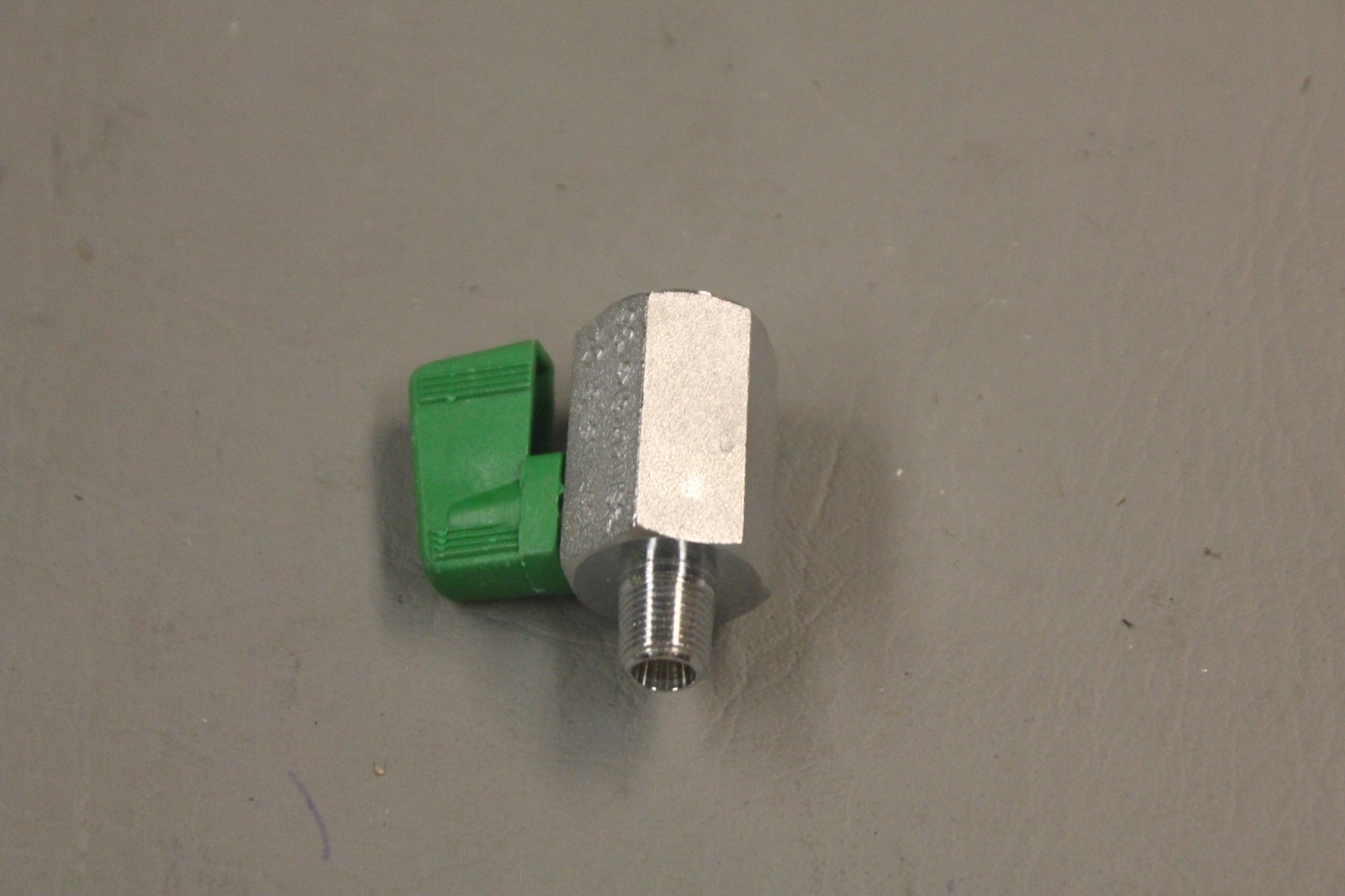 T3541 NSF-61 04 BALL VALVE BS/ITALY 61 5 B6