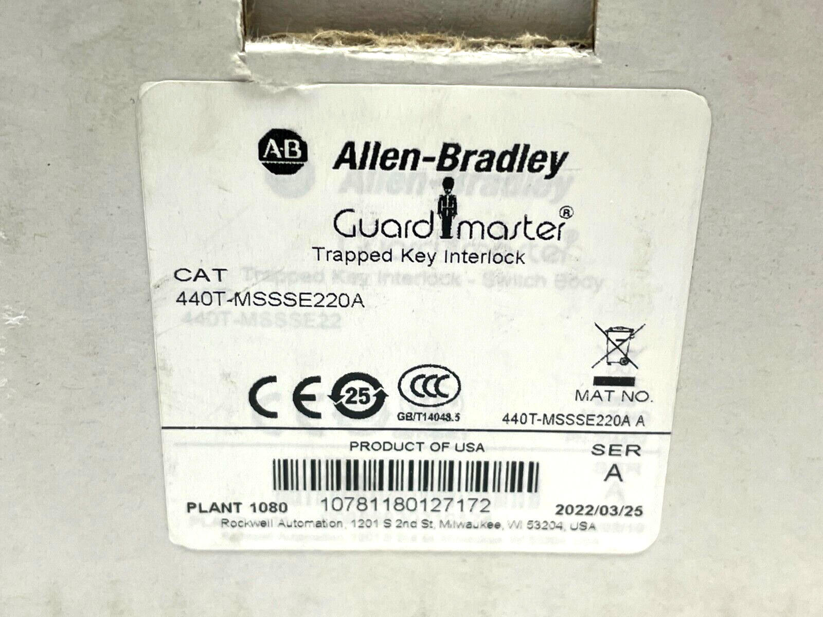 Allen Bradley 440T-MSSSE220A Ser. A Guardmaster Trapped Key Mechanical Interlock