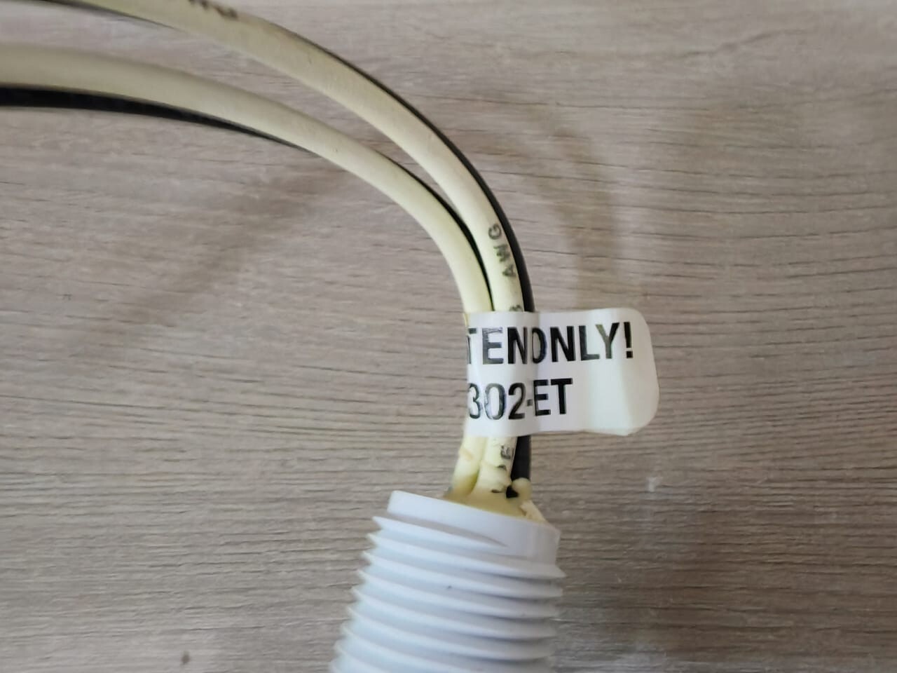 LOT 2 PCS THERMOTECH 302-ET-194 -NEW WITHOUT BOX