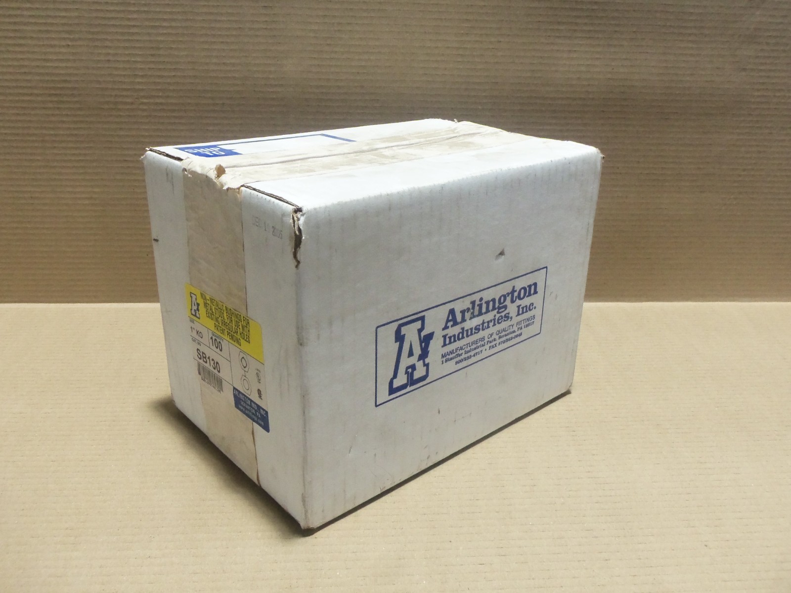 Arlington SB130 Box of 100 Non Metallic Bushing For Metal Stud 1″ Knockout AK