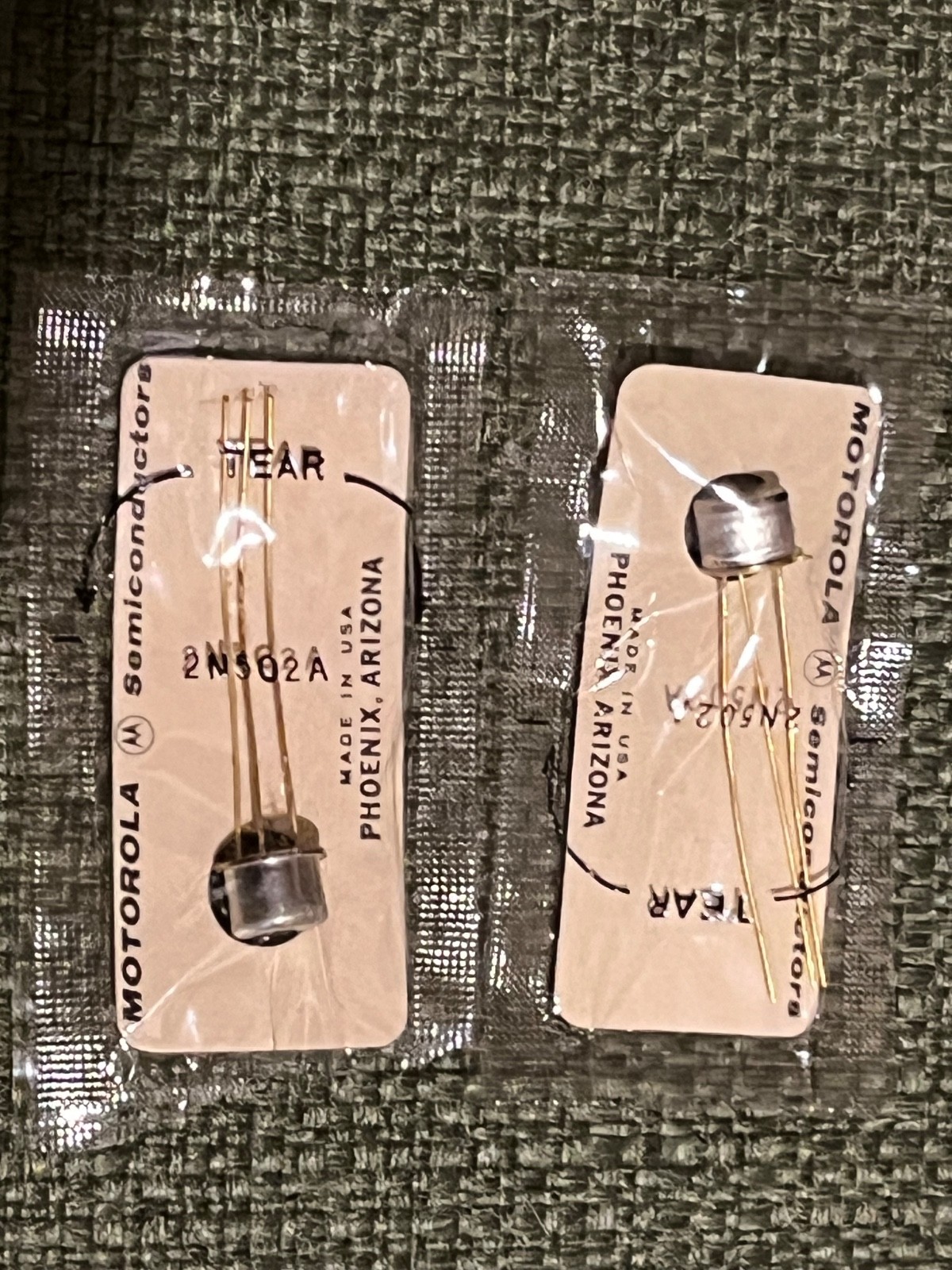 One Pair 2N502A PNP GERMANIUM TRANSISTOR BY MOTOROLA – NOS – In original packet