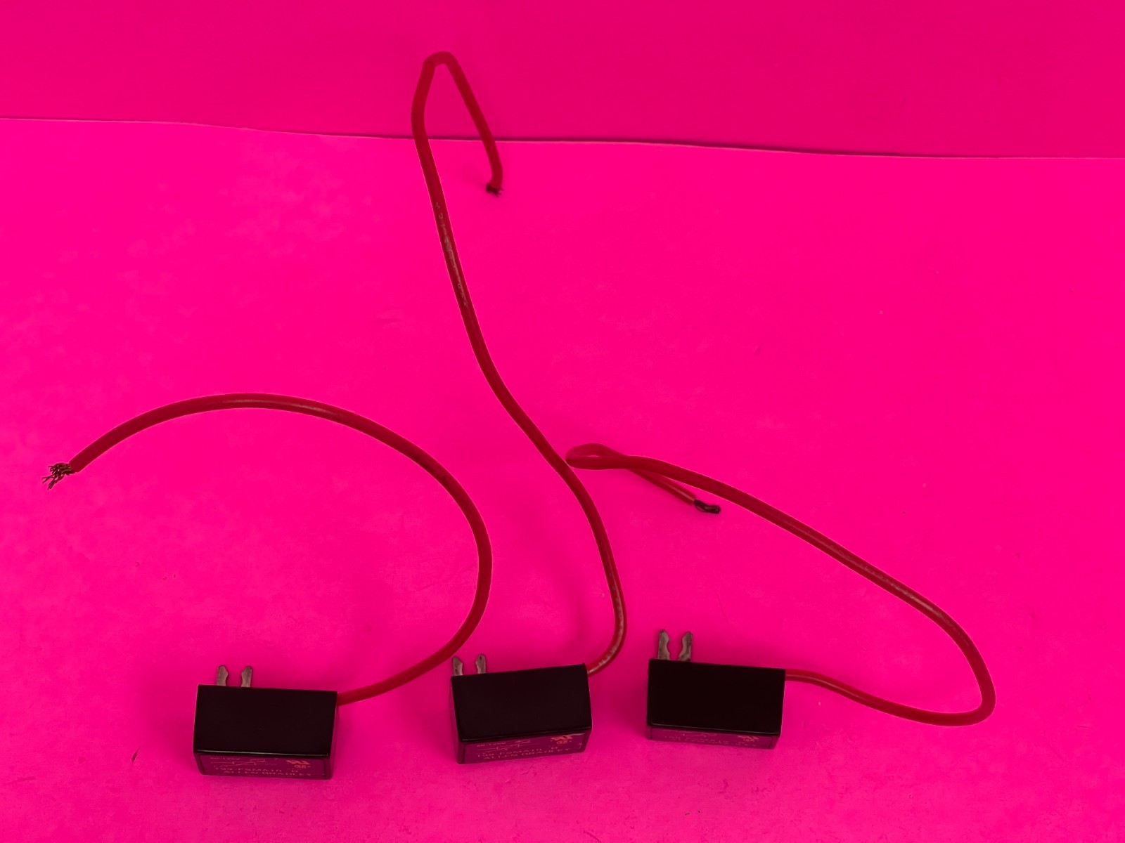 Allen-Bradley 199-FSMA10 Ser. B Surge Suppressor 50-125V [Lot of 3]